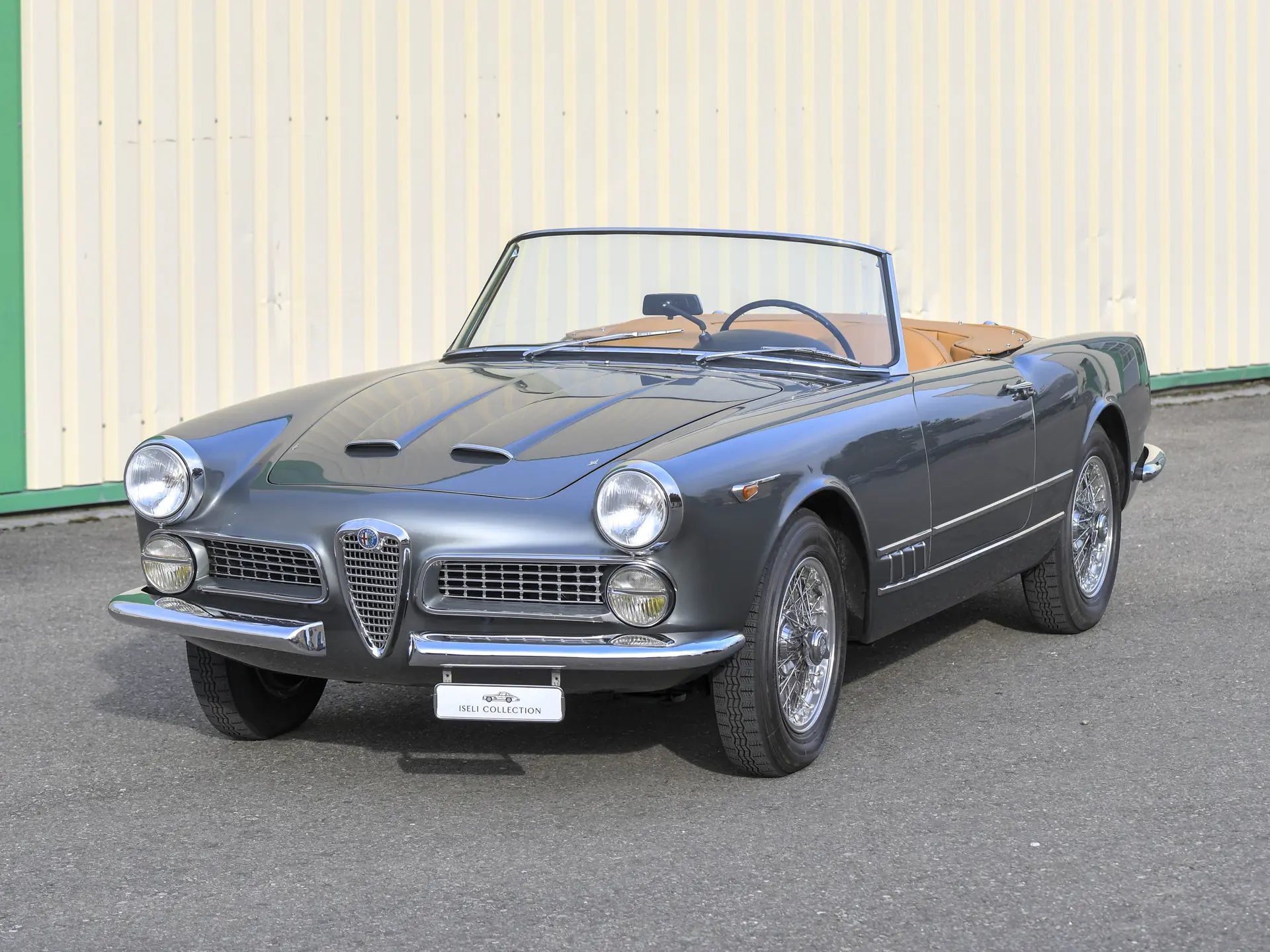 Alfa Romeo 2000 Spider (Touring) - 1960 - 16