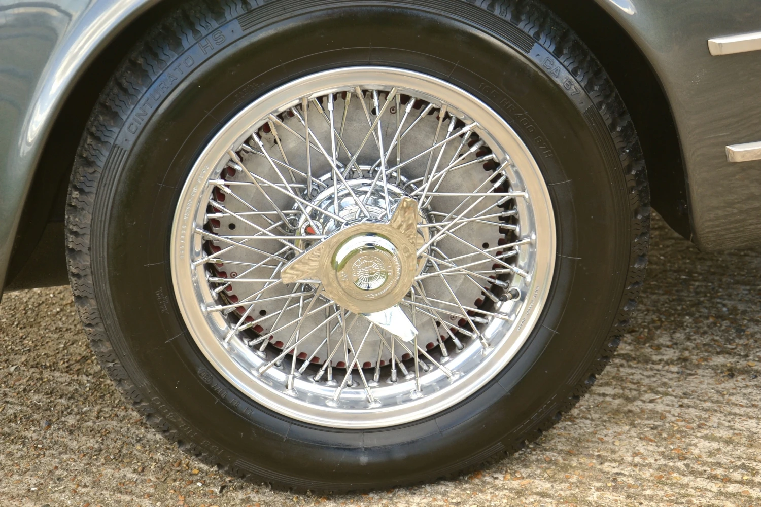 Alfa_Romeo_2000_Spider_34