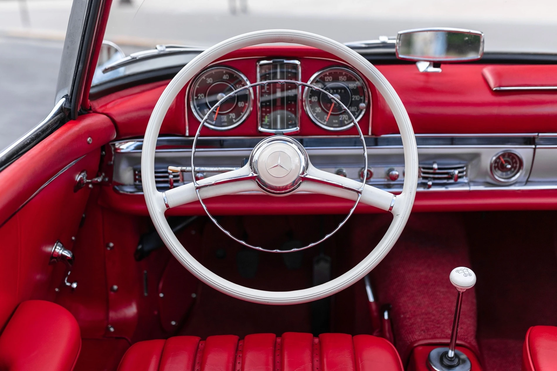 Mercedes-Benz-300SL-Raodster_15