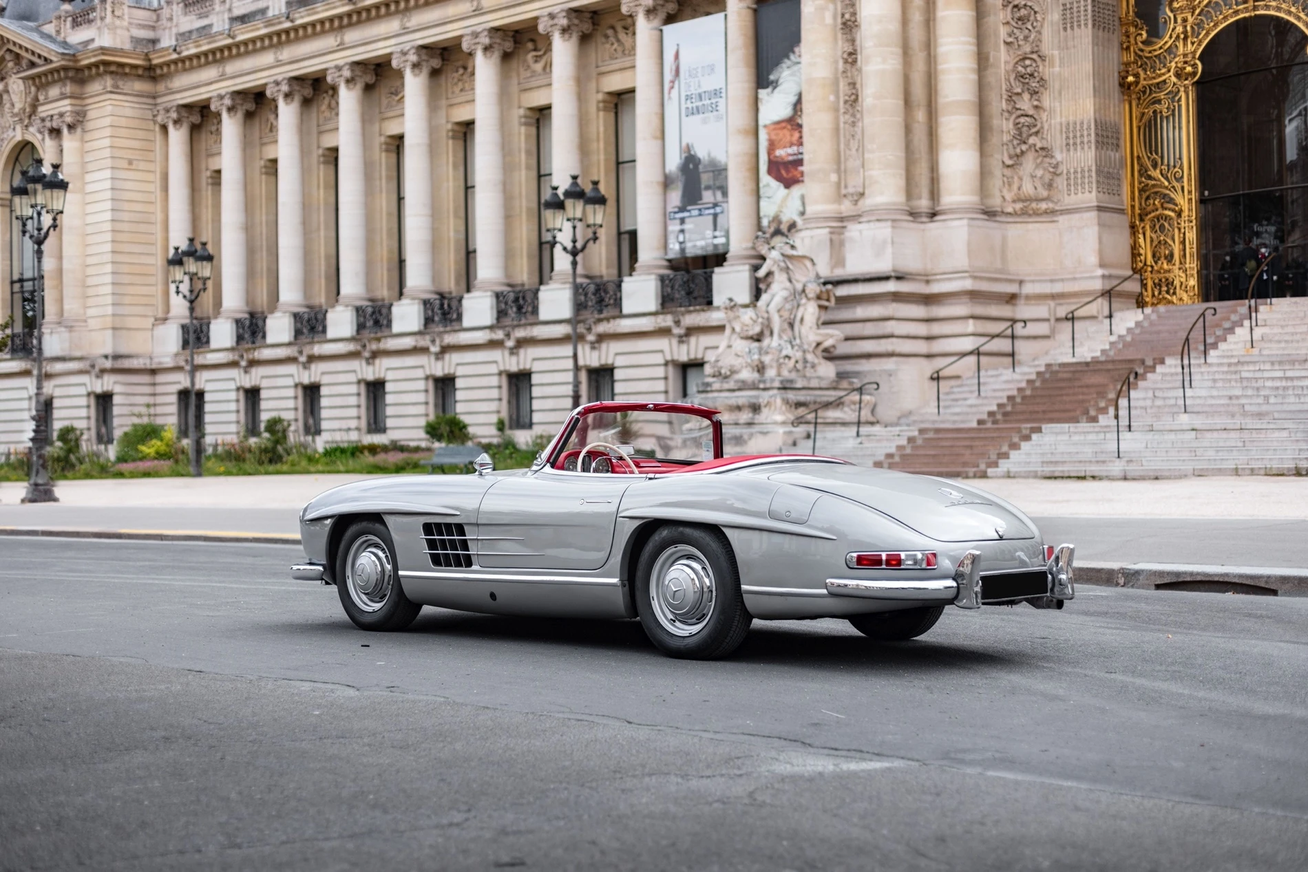 Mercedes-Benz-300SL-Raodster_2