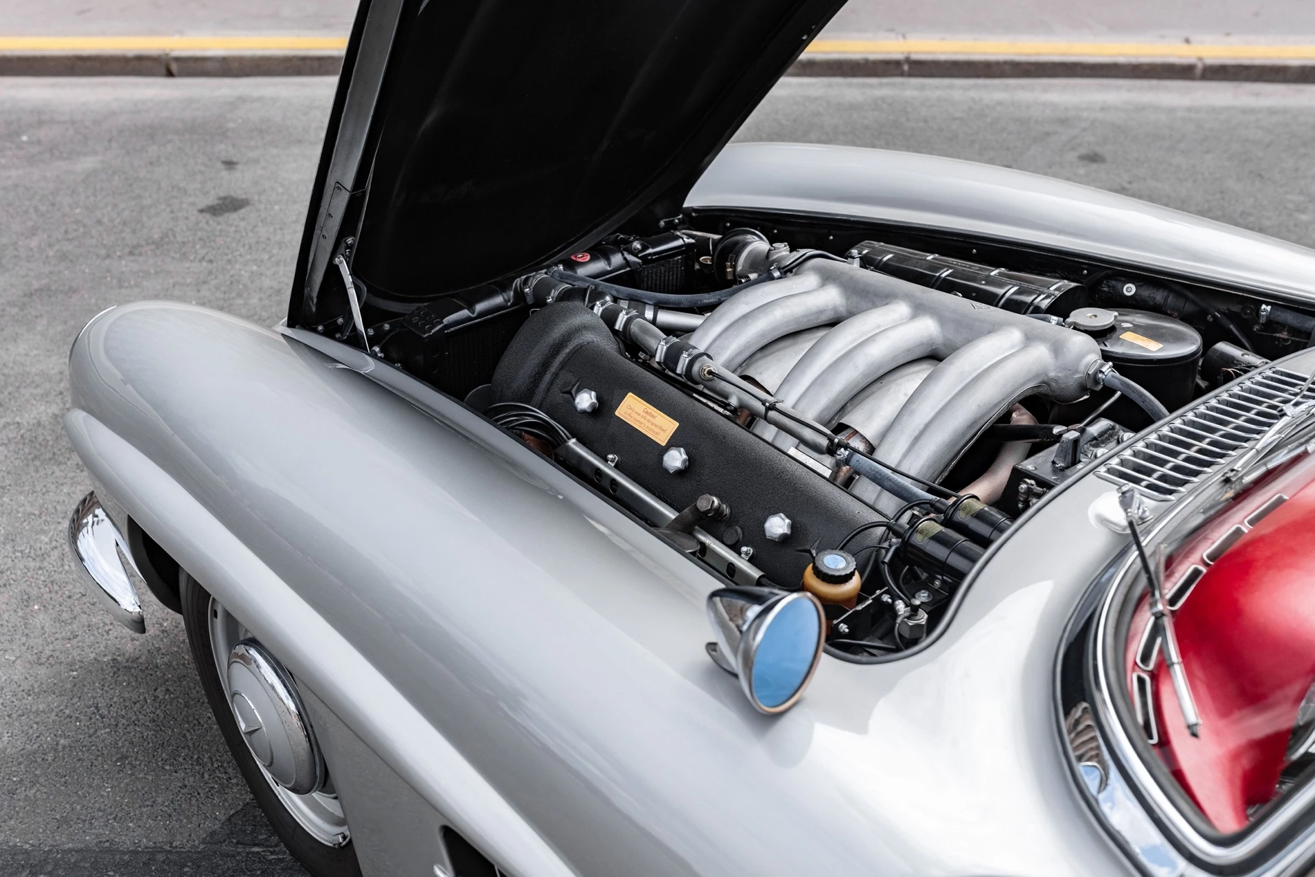 Mercedes-Benz-300SL-Raodster_26
