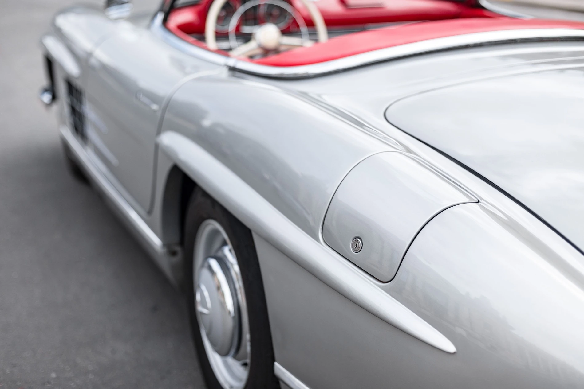 Mercedes-Benz-300SL-Raodster_43