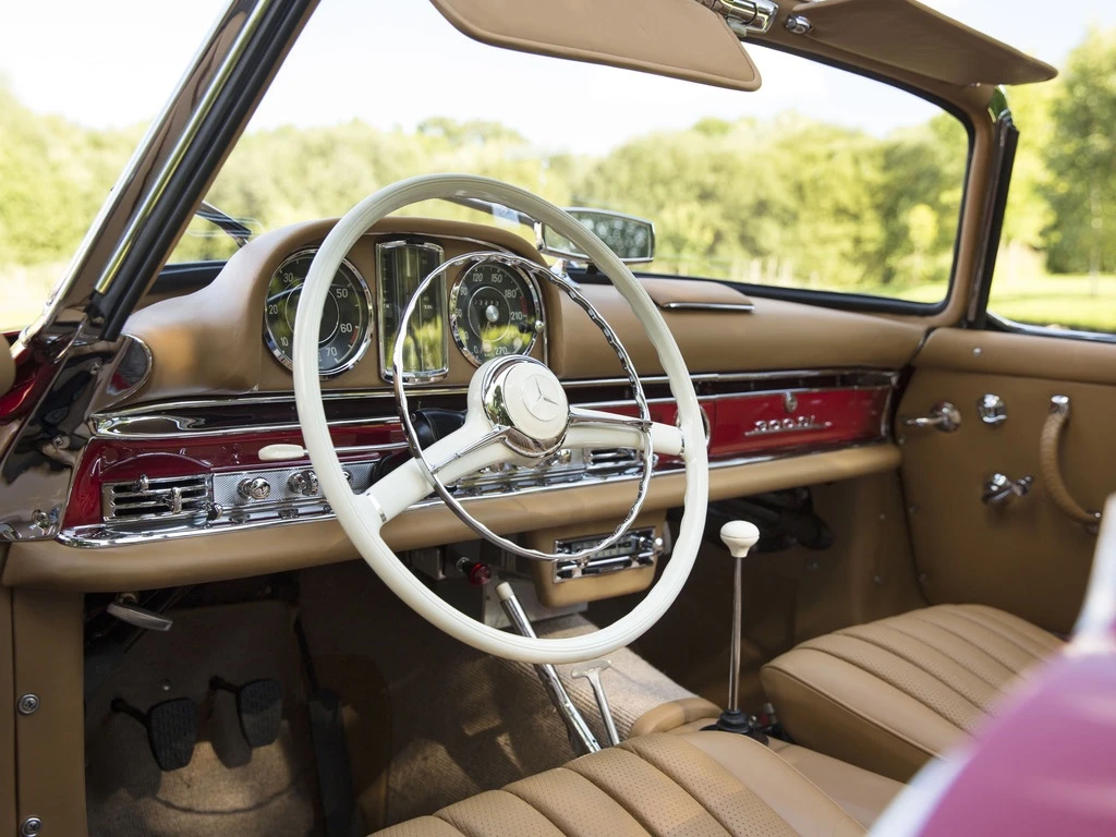 Mercedes-Benz-300SL-Roadster_017_
