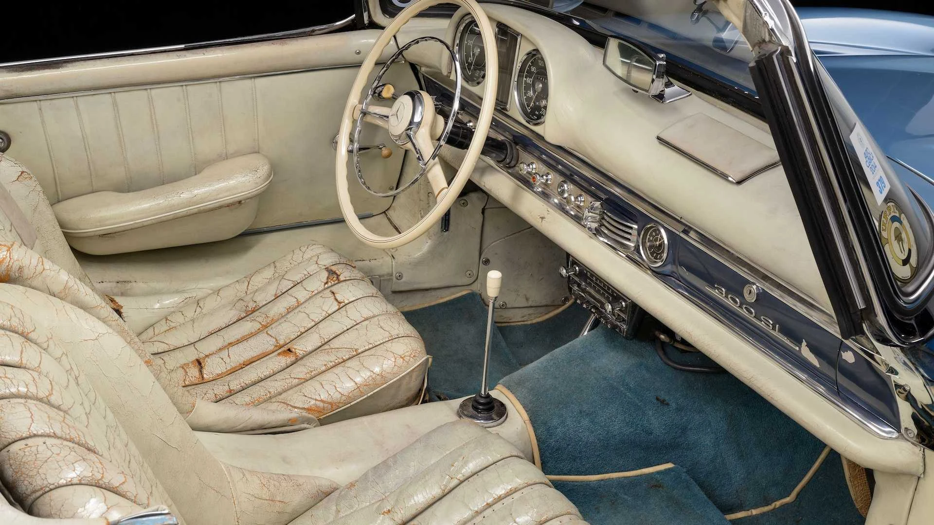 Mercedes-Benz-300SL-Roadster_Fangio_5