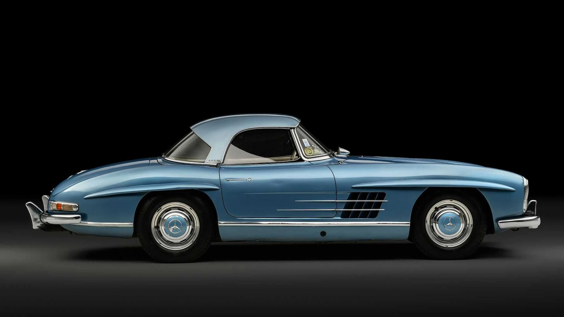 Mercedes-Benz-300SL-Roadster_Fangio_6
