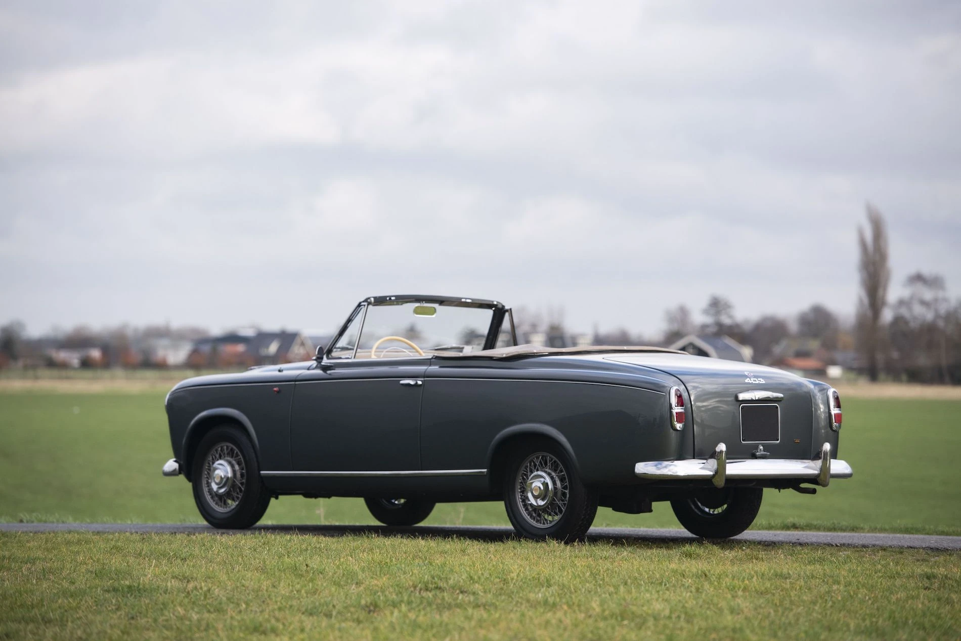 Peugeot_403_Cabriolet_DarlMat_1