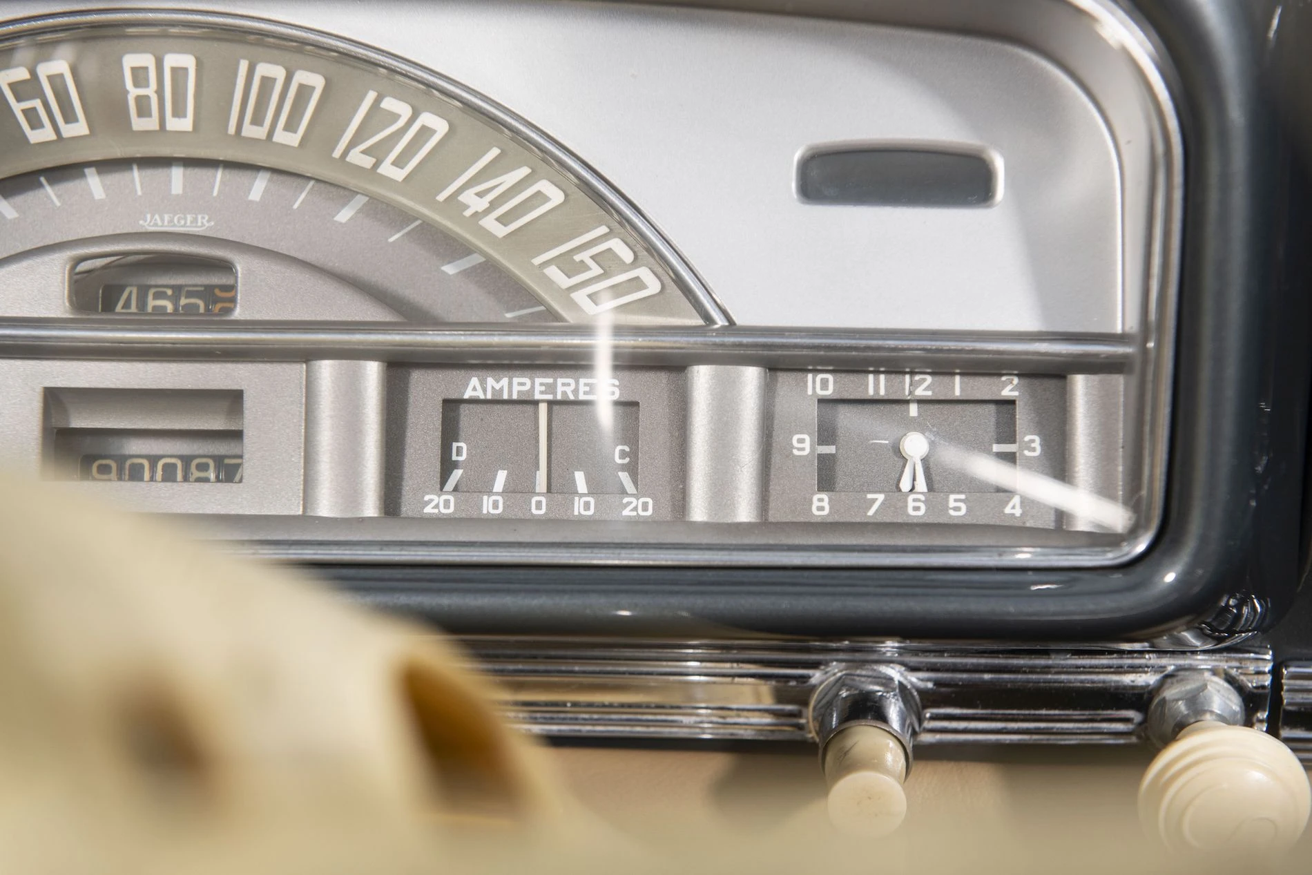 Peugeot_403_Cabriolet_DarlMat_17