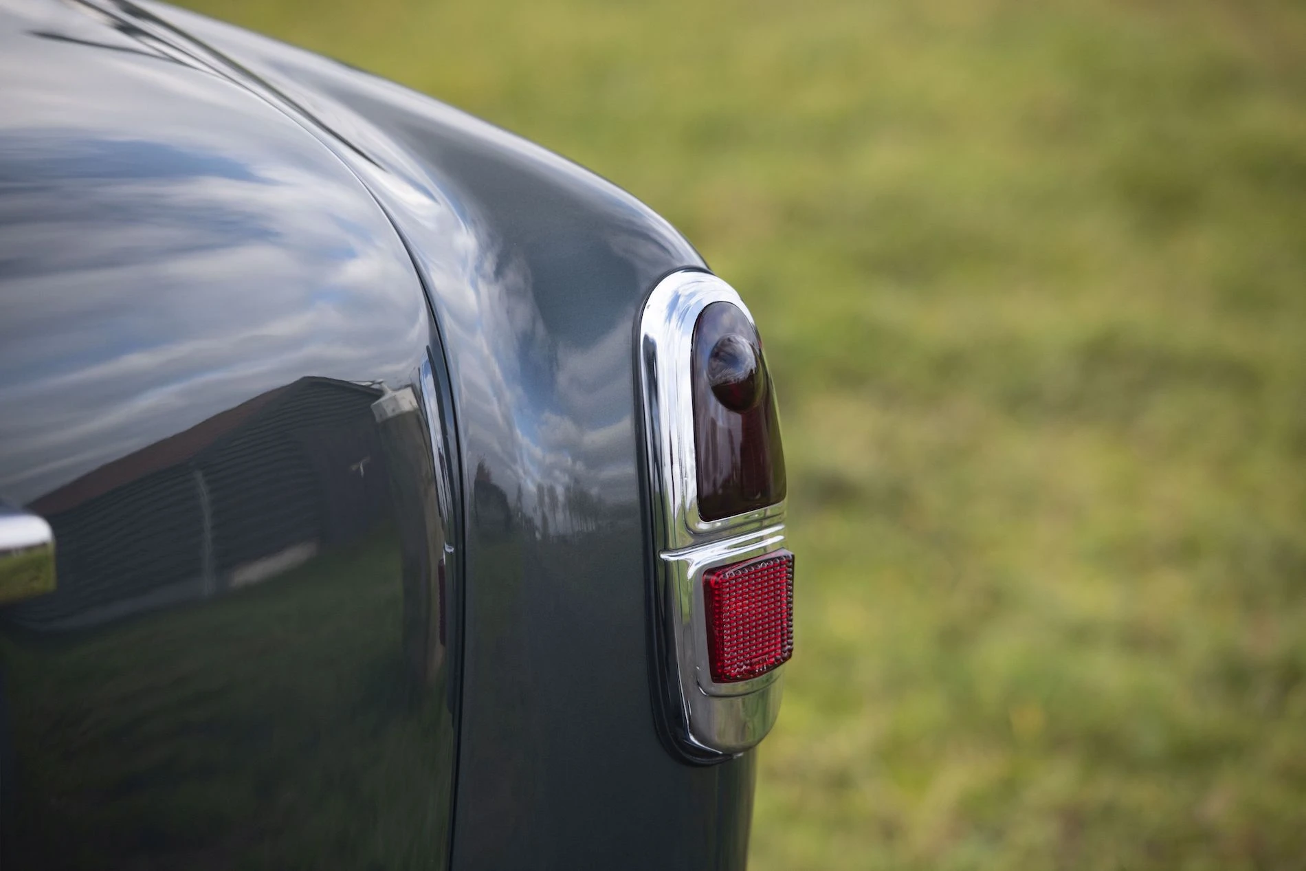 Peugeot_403_Cabriolet_DarlMat_46