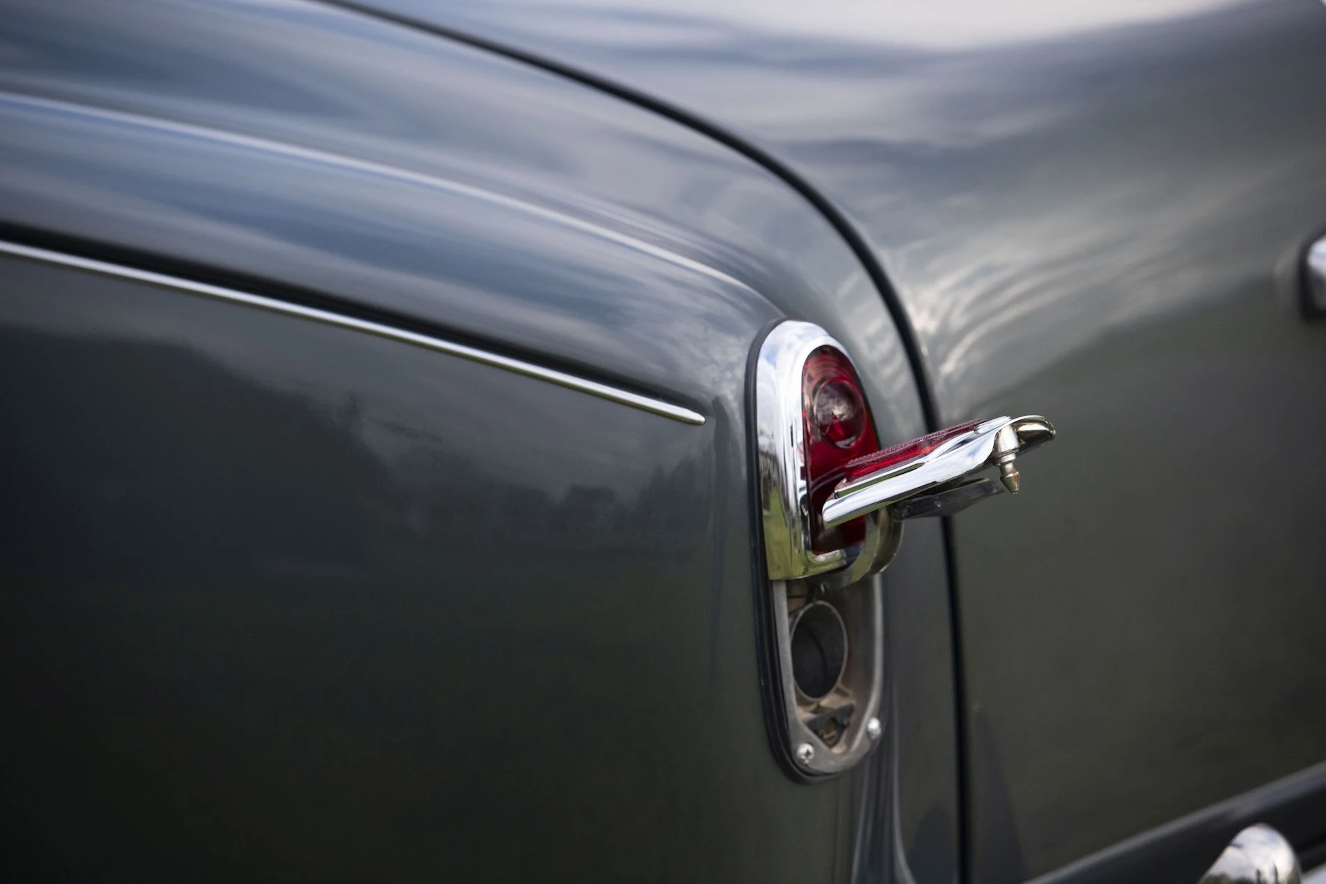 Peugeot_403_Cabriolet_DarlMat_47