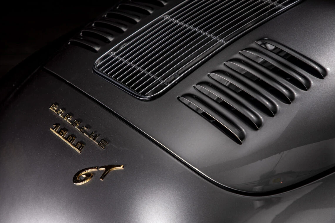 Porsche_356-speedster_4