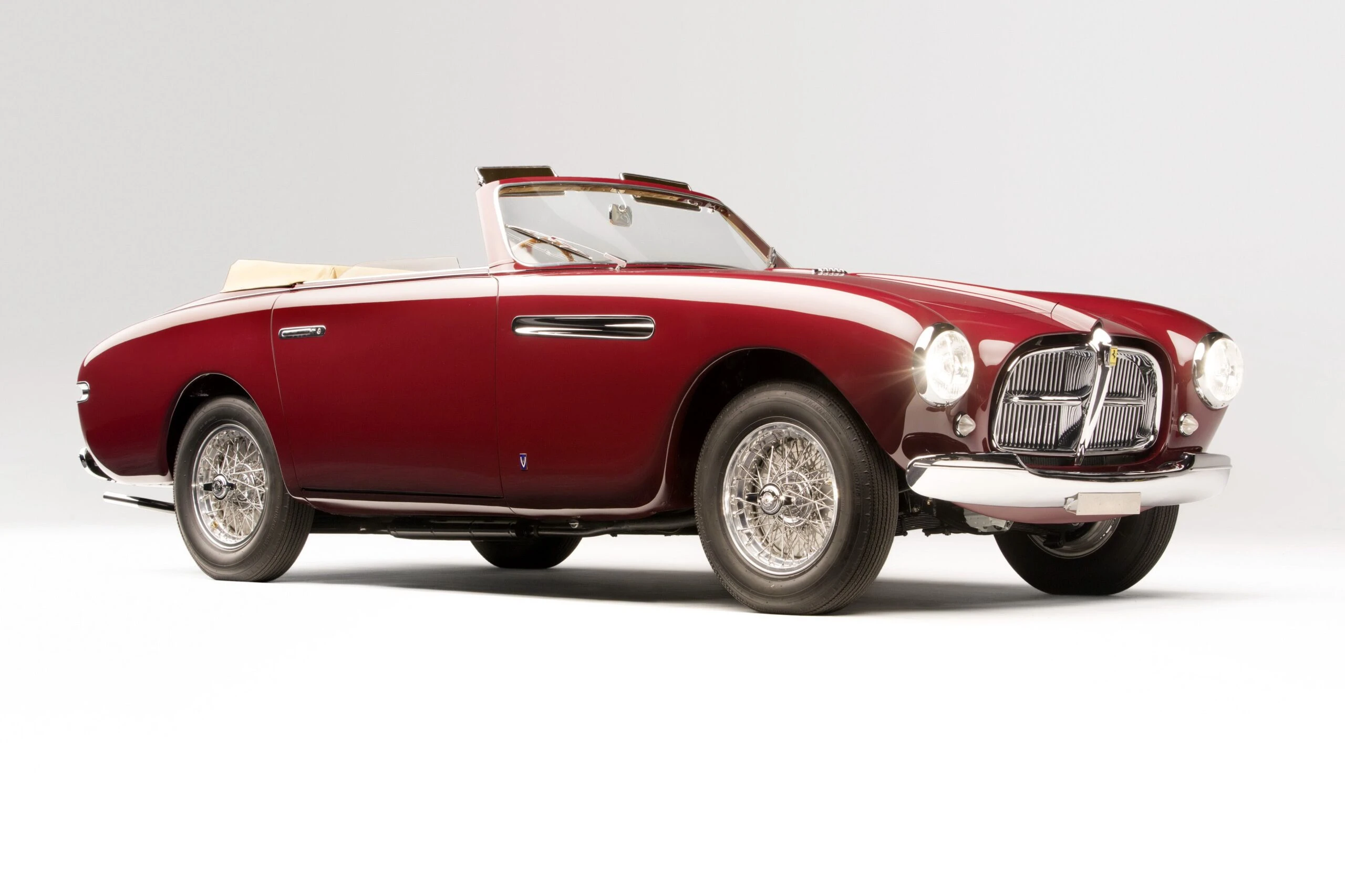 FERRARI-212-Inter-Cabriolet-Vignale_1952_14