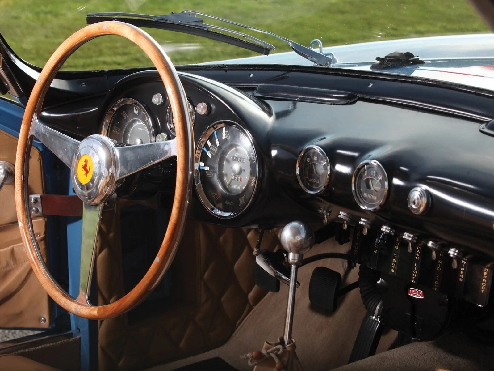Ferrari-250-GT-Berlinetta-Competizione-TdF-1956_17