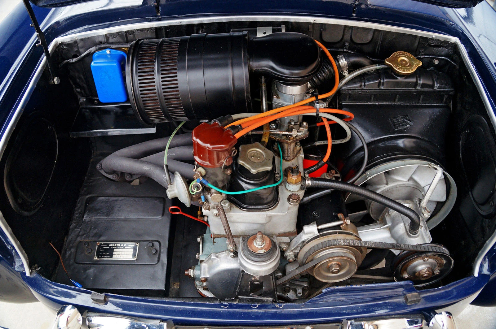 Fiat-Abarth-750-Spider-by-Allemano-1959_13