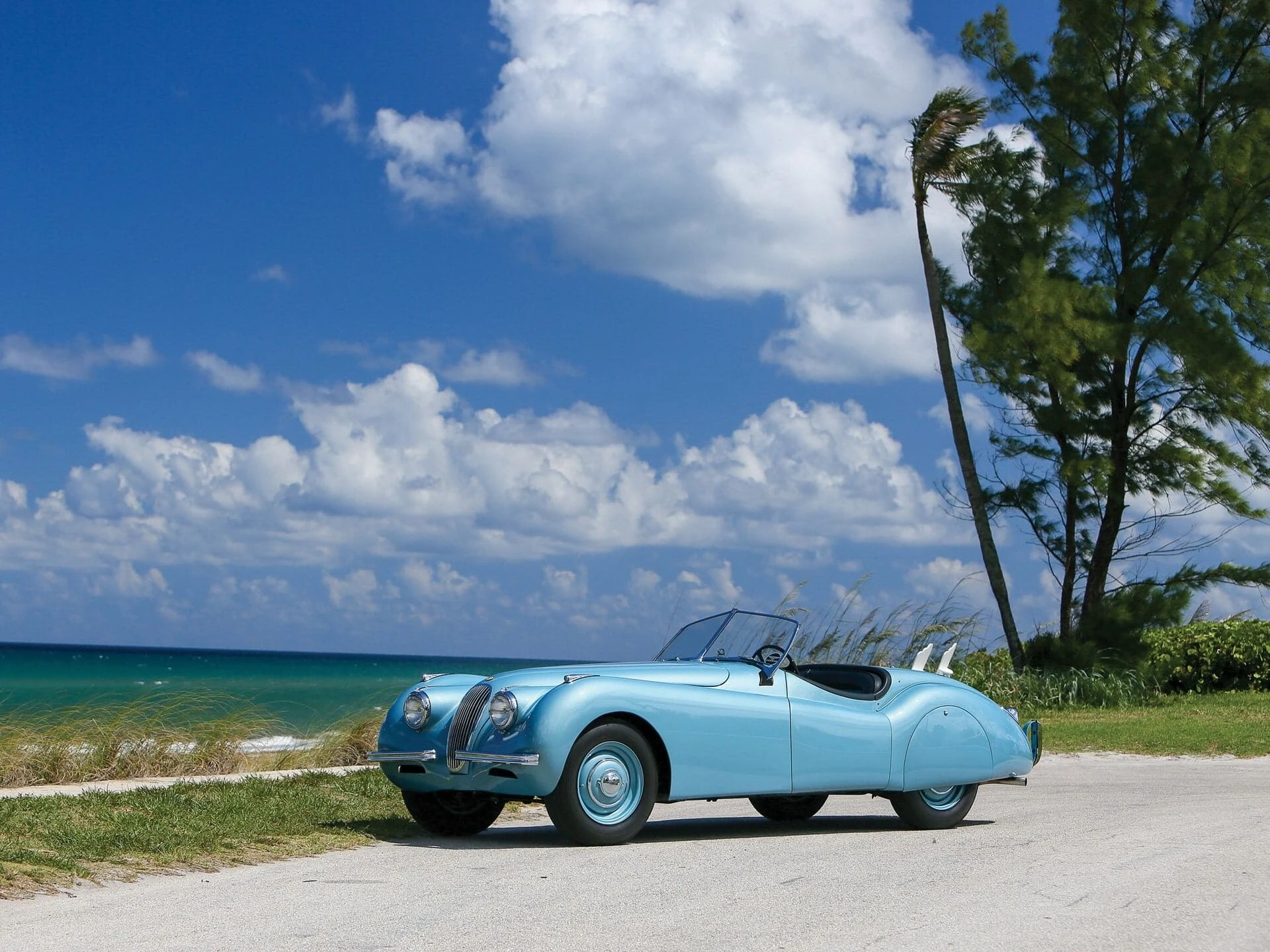 Jaguar-XK-120-Roadster-1949_05