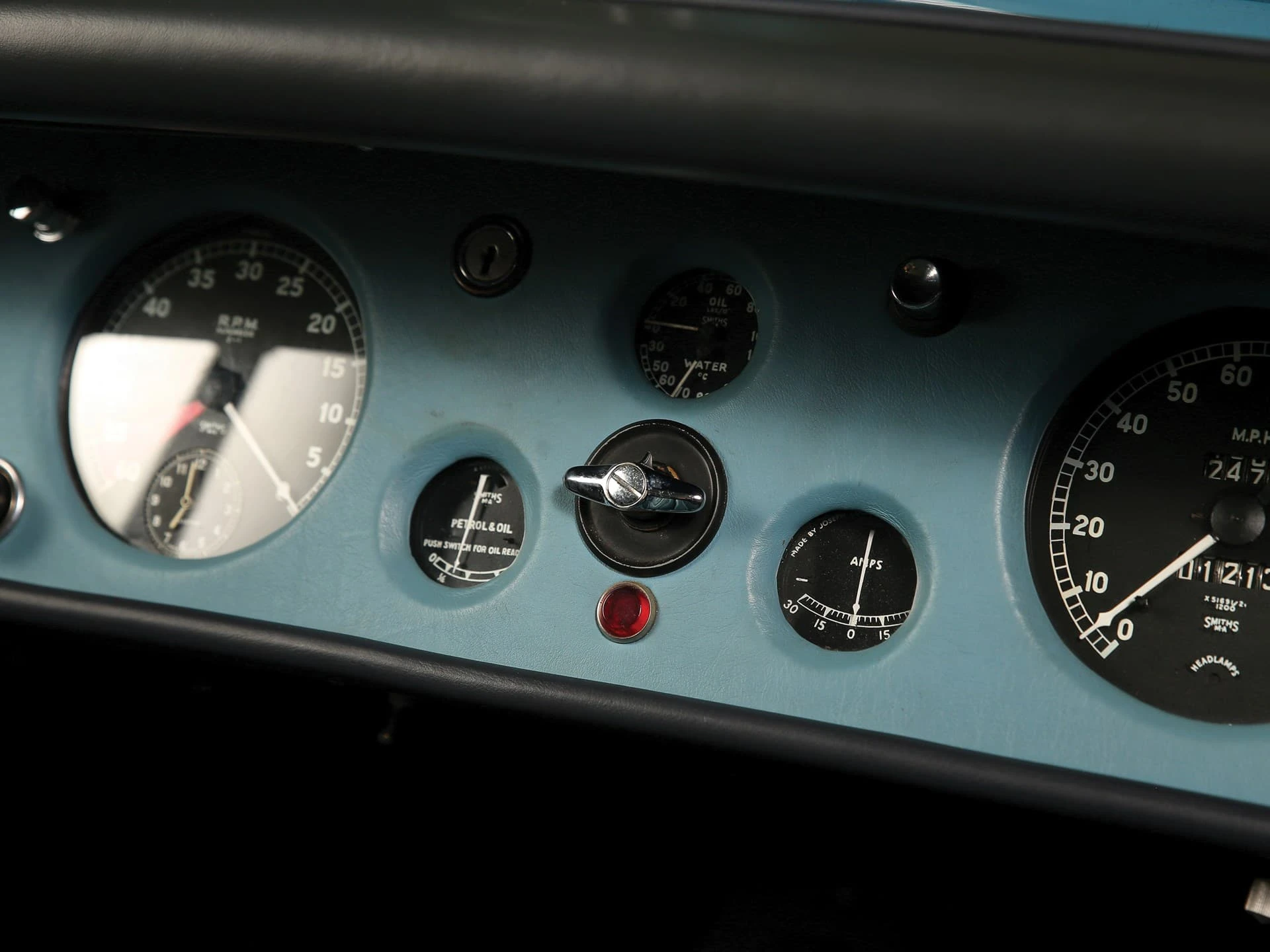 Jaguar-XK-120-Roadster-1949_11