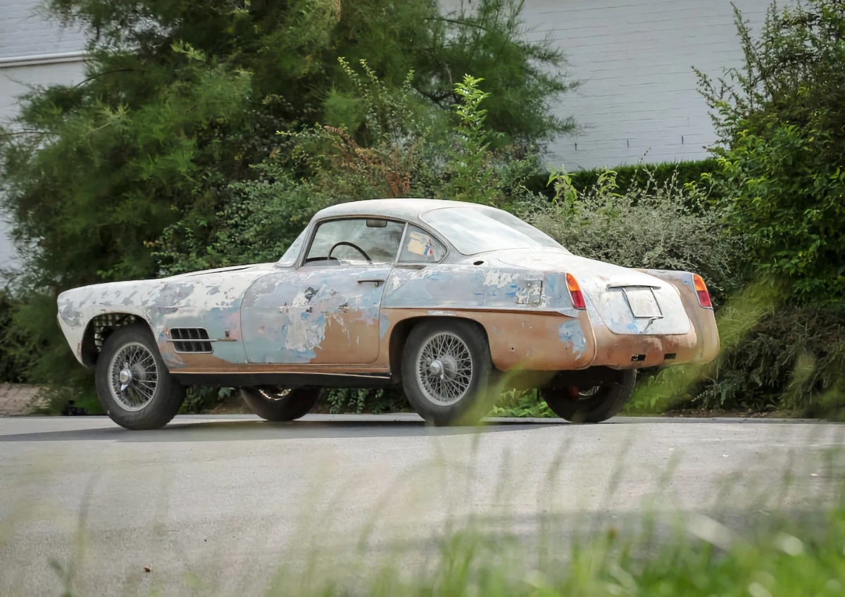 Jaguar-XK140-Ghia-Coupe-1956_24