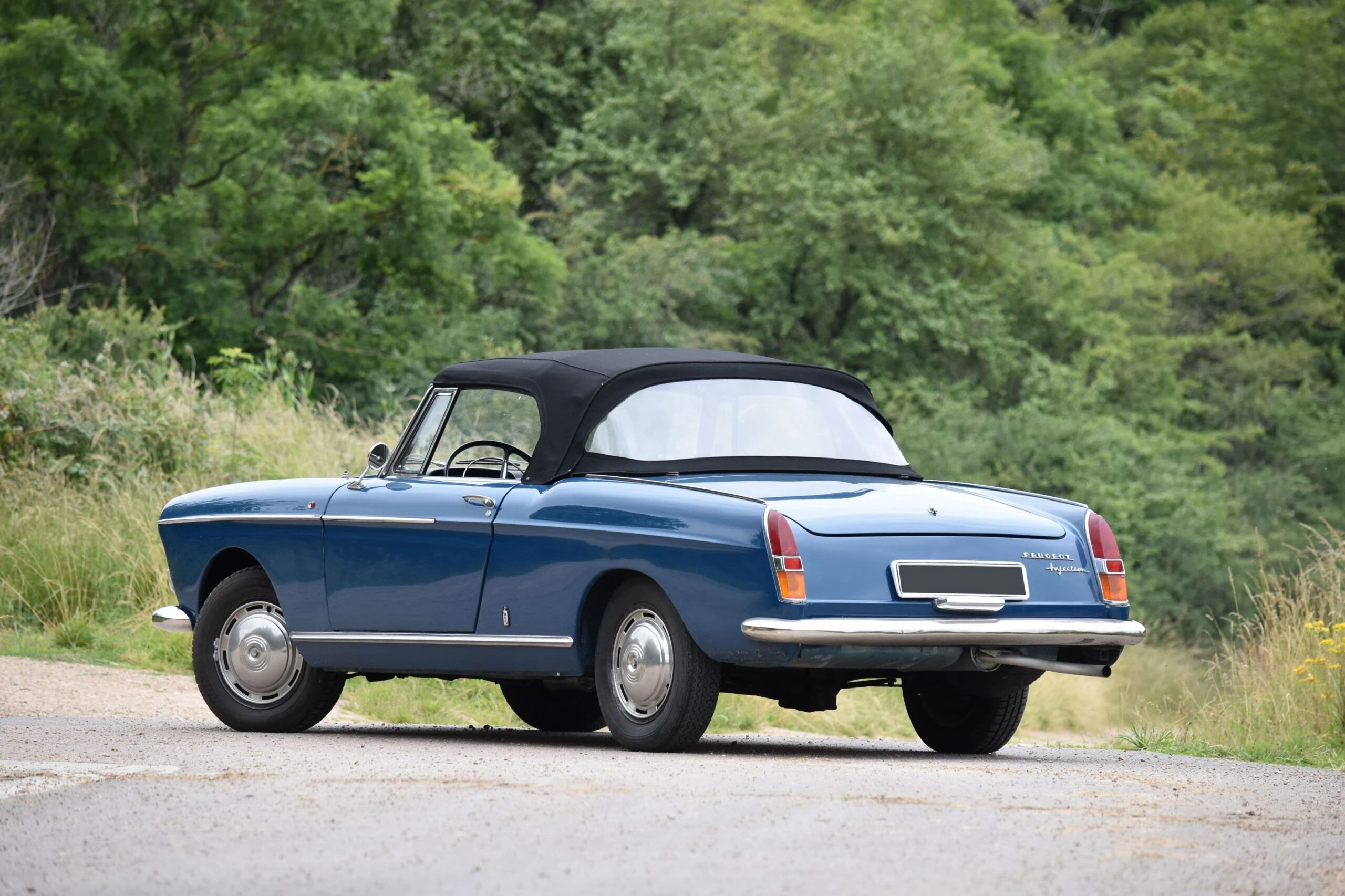 Peugeot-404-Cabriolet-1961_06