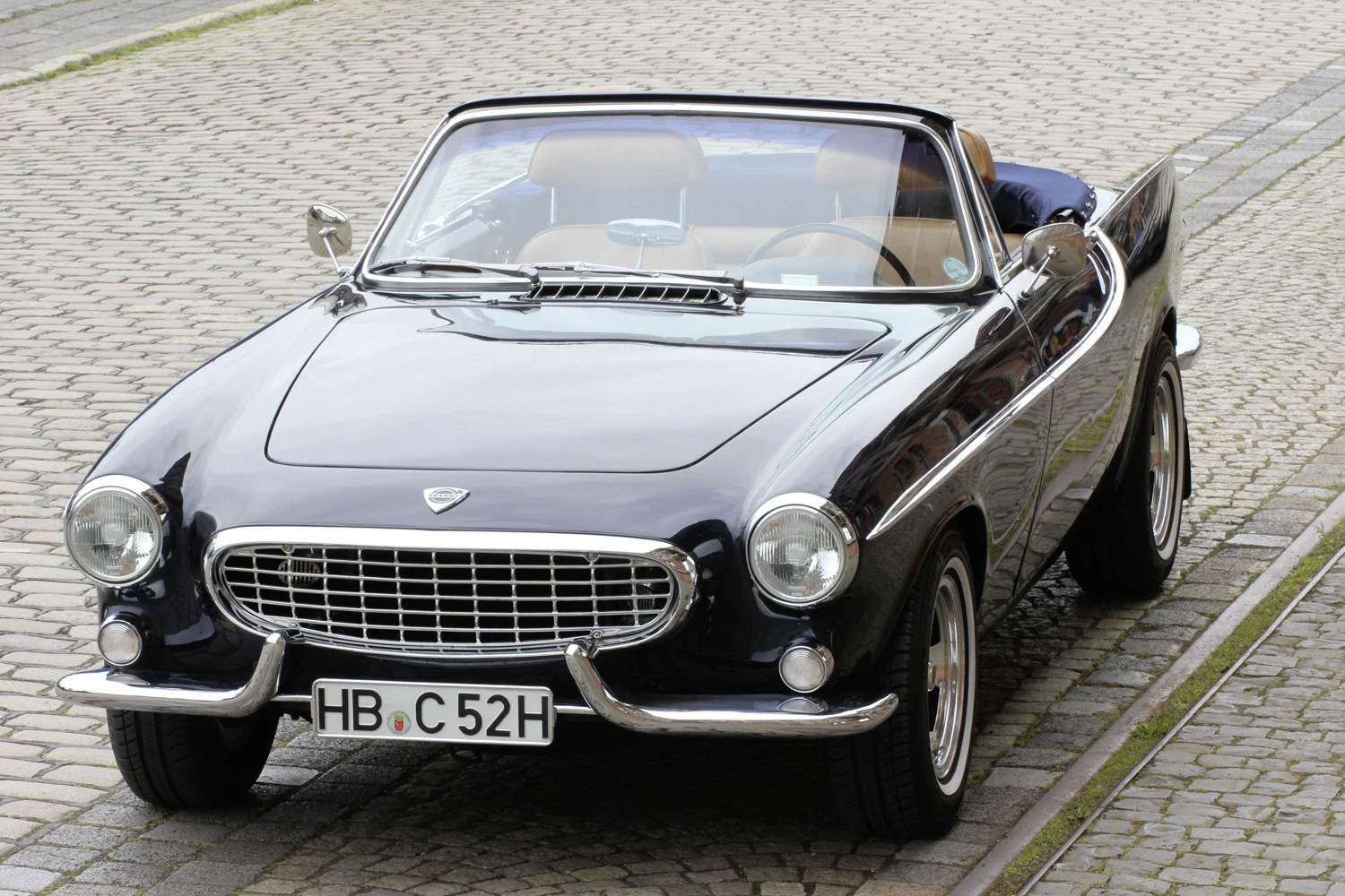 Volvo-1800E-cab-Volvoville-by-Schmidt-1970_1