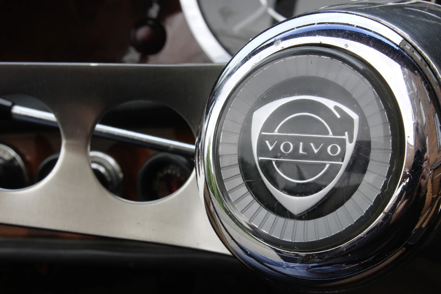 Volvo-1800E-cab-Volvoville-by-Schmidt-1970_24