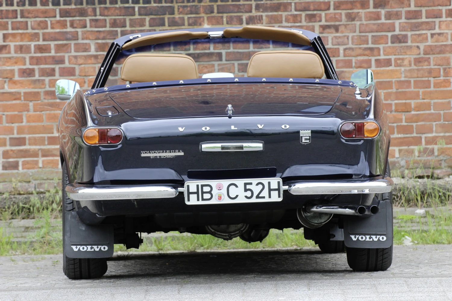 Volvo-1800E-cab-Volvoville-by-Schmidt-1970_3