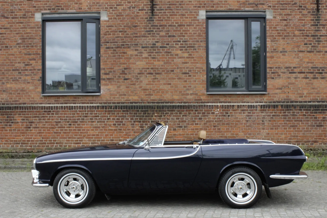 Volvo-1800E-cab-Volvoville-by-Schmidt-1970_8