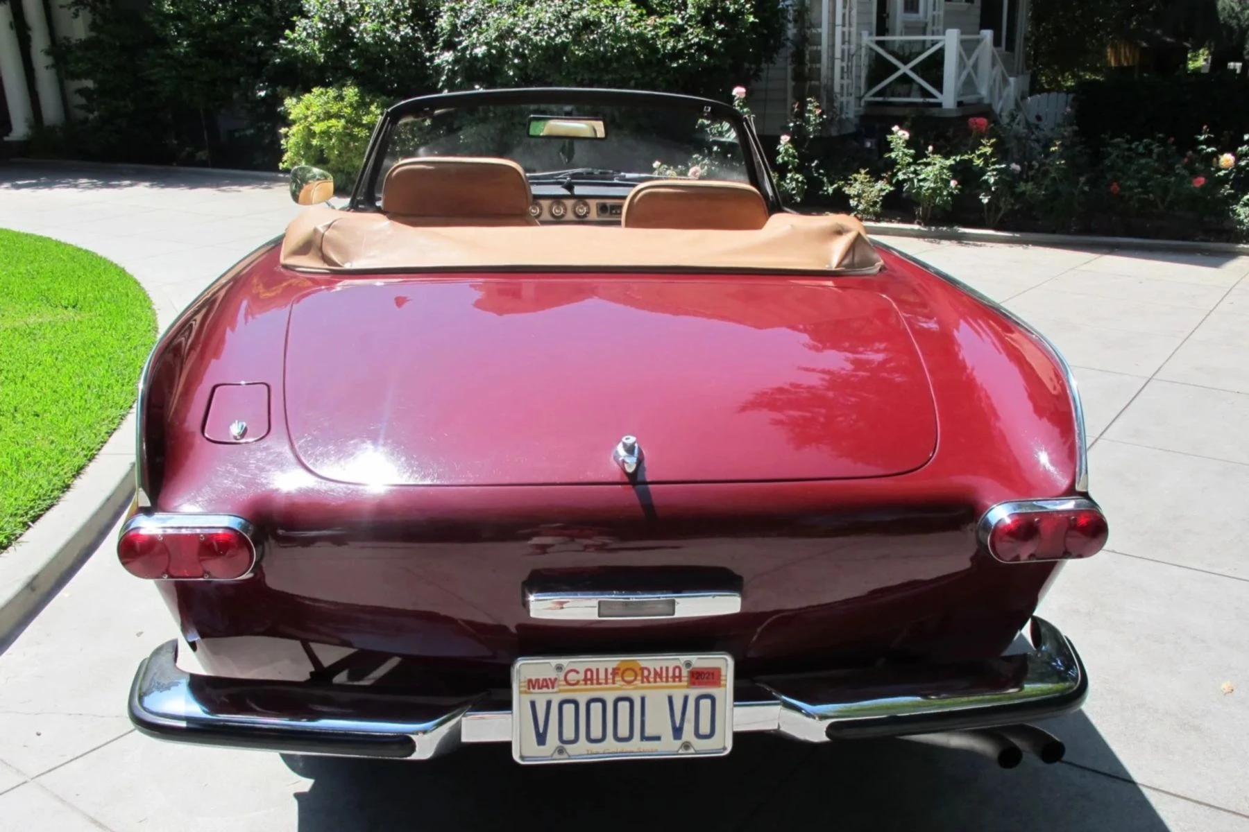 Volvo-1800S-cab-Volvoville-1968_1