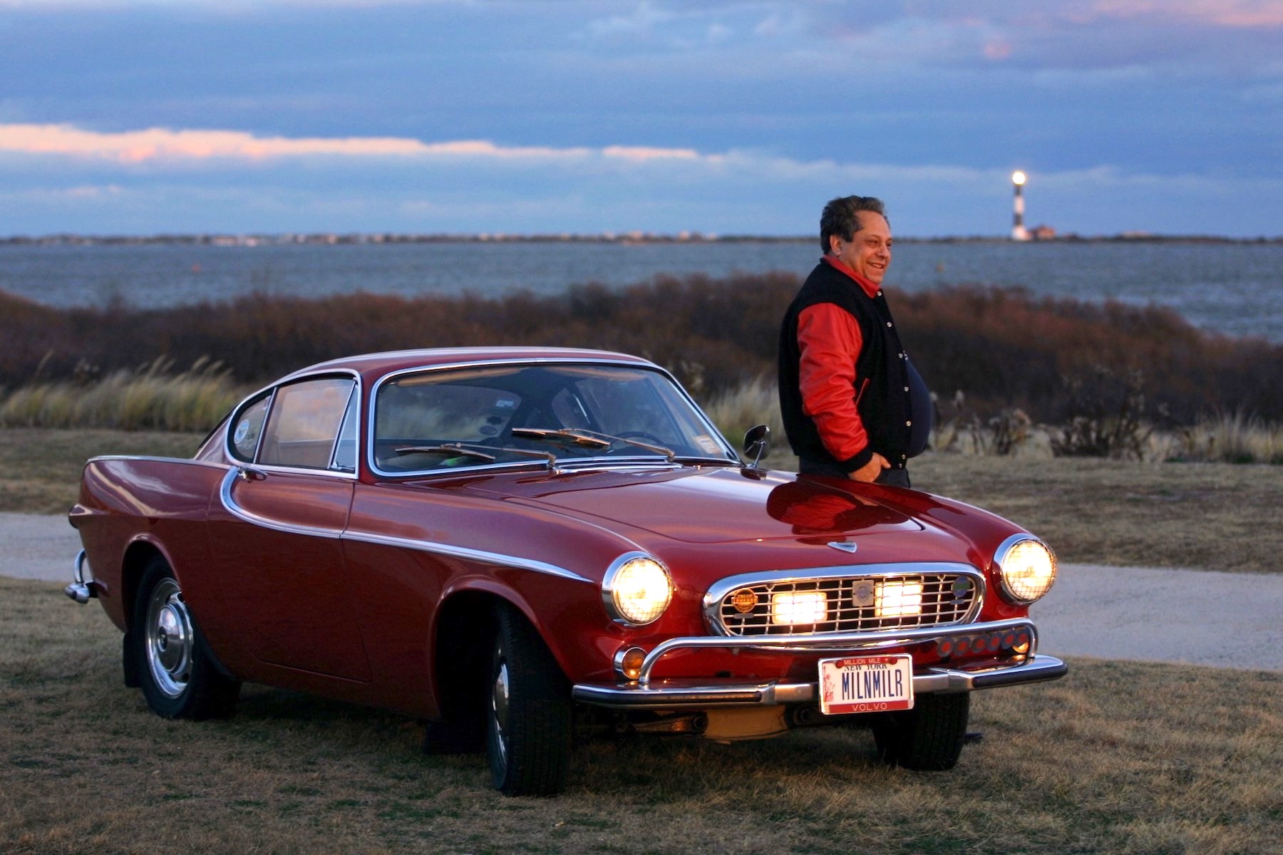 Volvo-P1800-Irv-Gordon_02