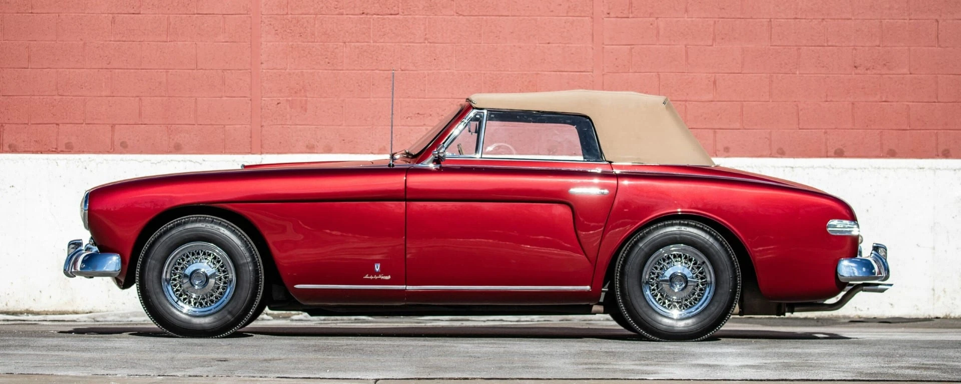 Cunningham C-3 Cabriolet by Vignale-1953_05