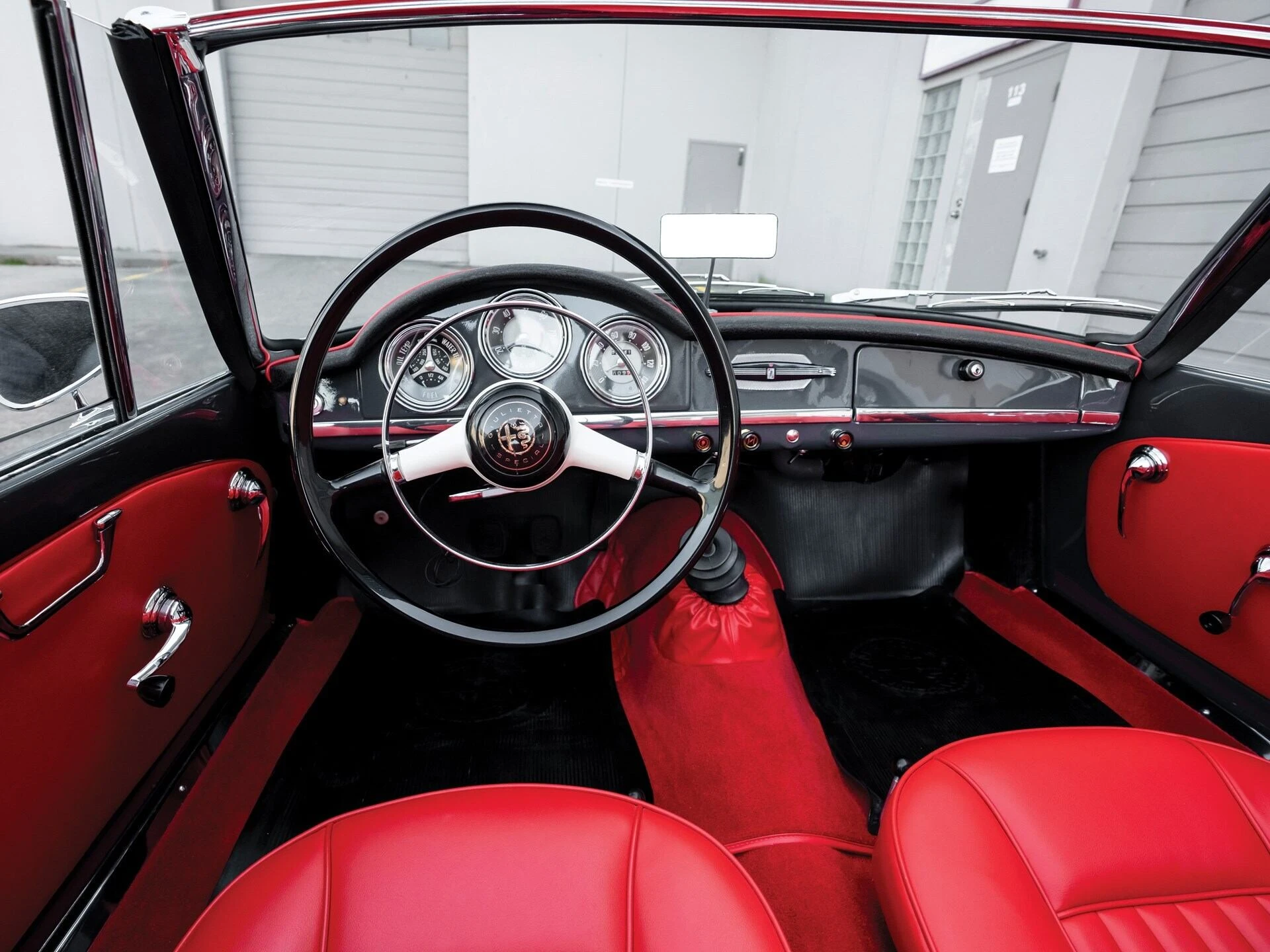 Alfa Romeo Giulietta Spider Veloce Pinin Farina - 1959_05