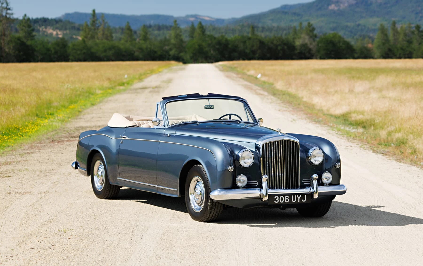 Bentley S1 Continental Drophead Coupe (Park Ward) - 1958 10