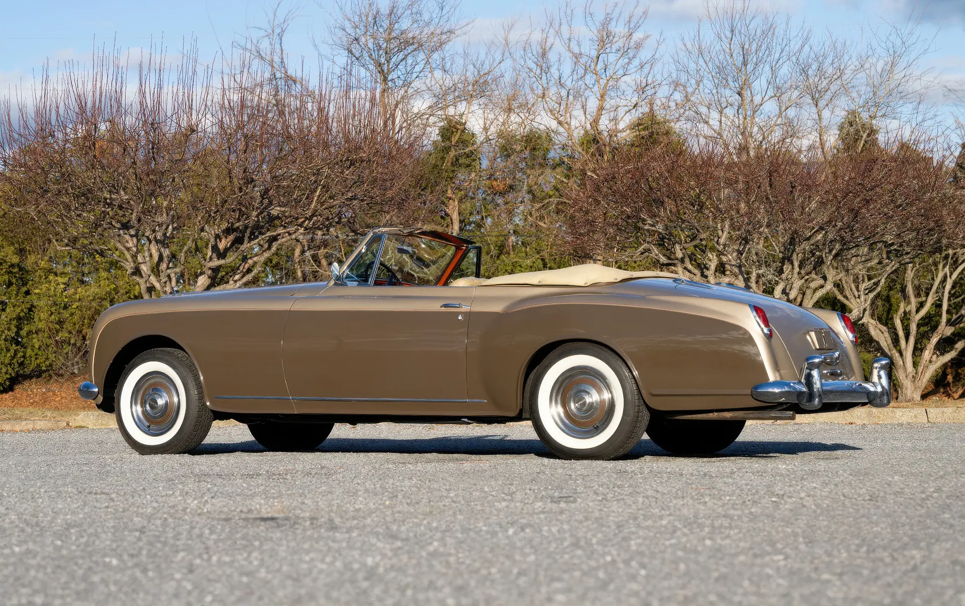Bentley S1 Continental Drophead Coupe (Park Ward) 1959-05