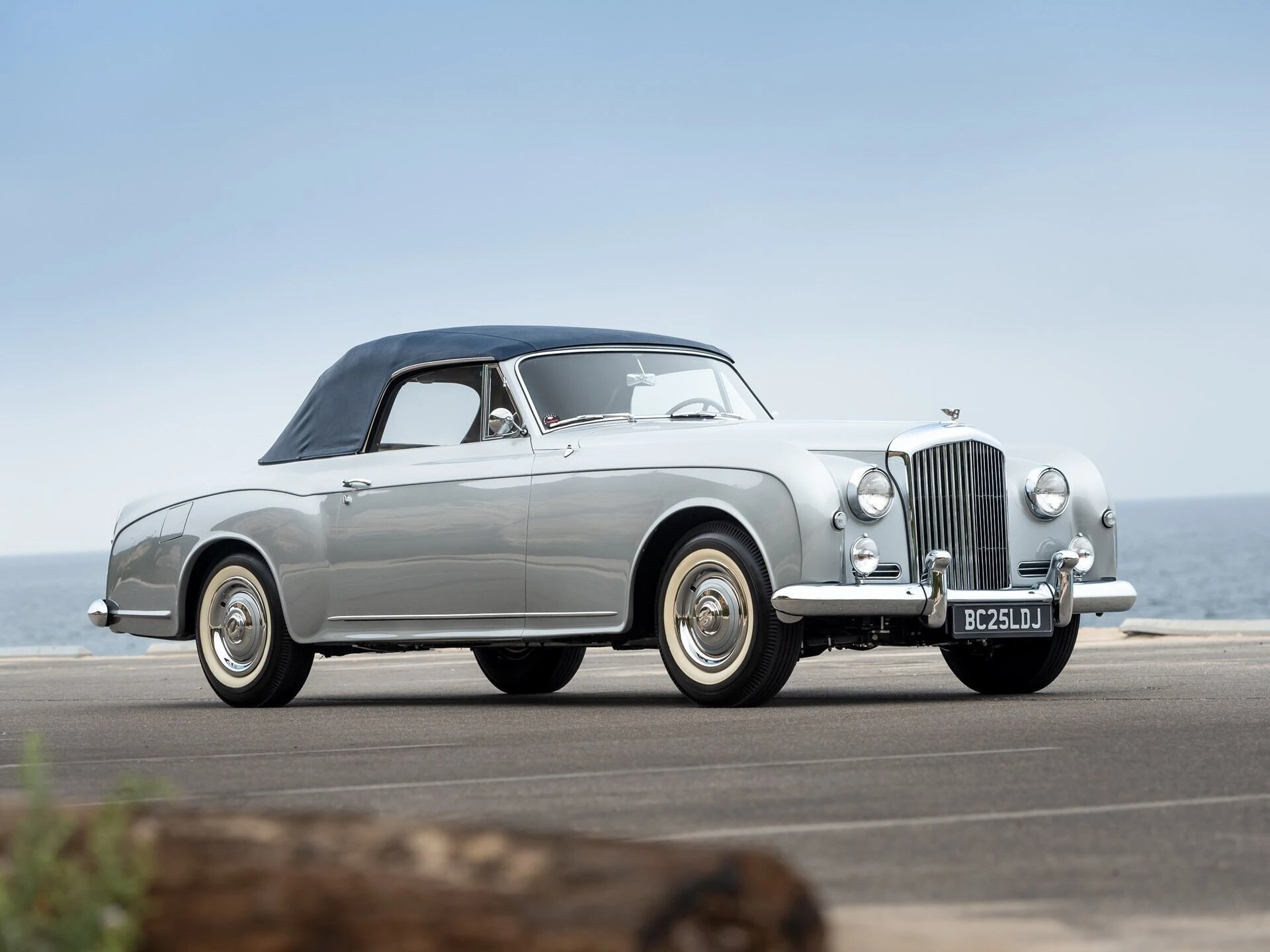 Bentley S1 Continental Drophead Coupe by Park Ward - 1958_09