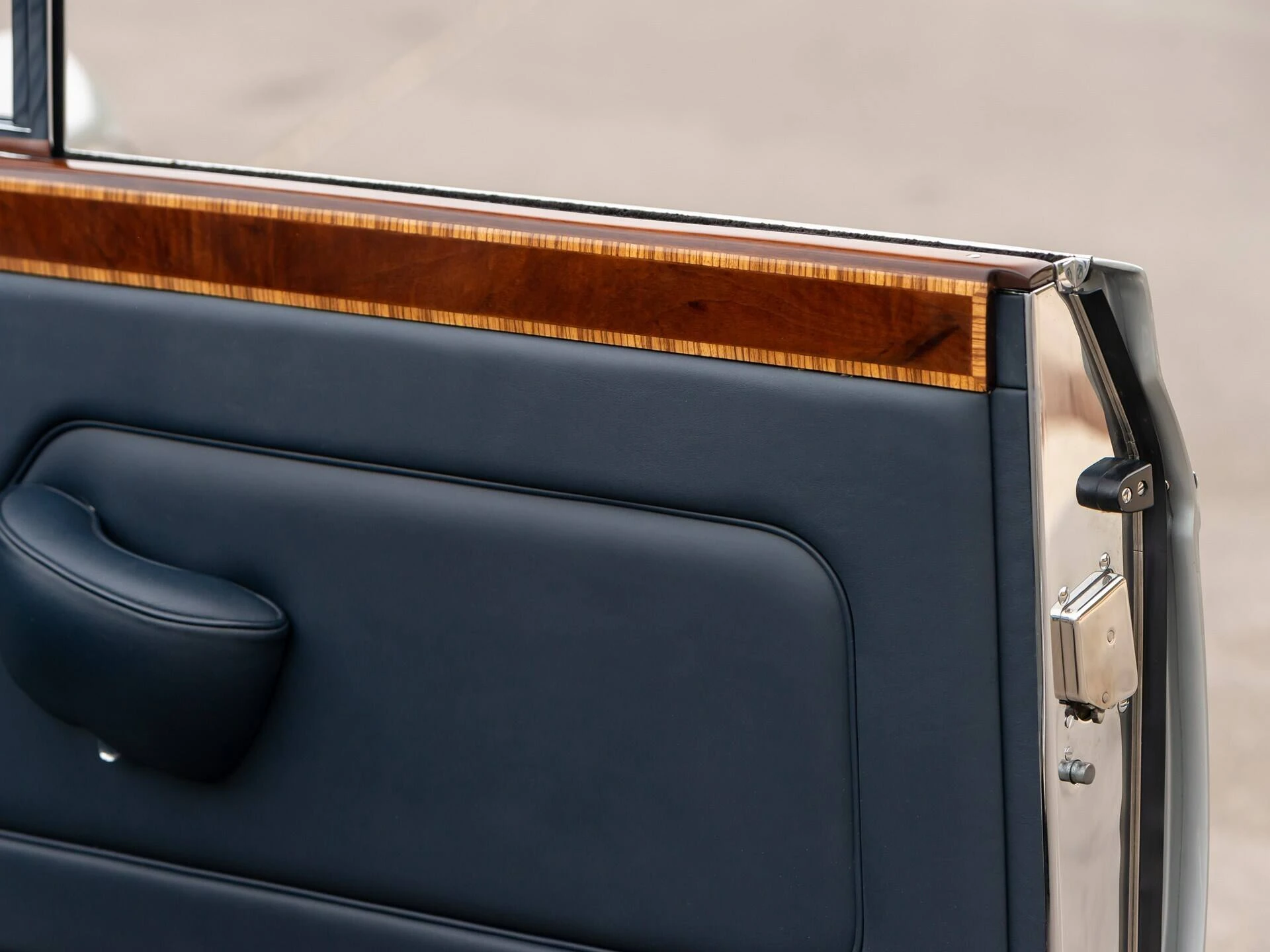 Bentley S1 Continental Drophead Coupe by Park Ward - 1958_22