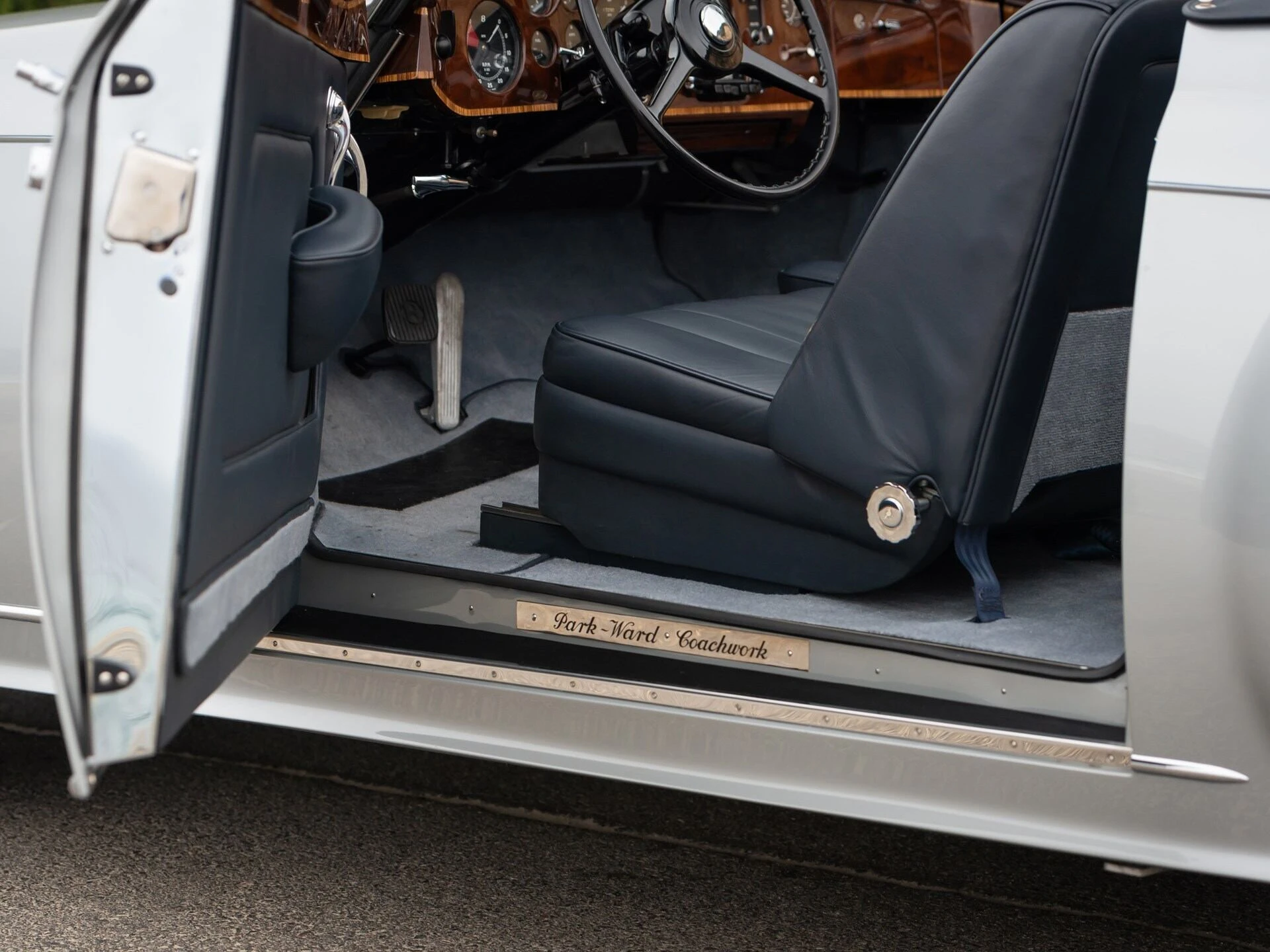 Bentley S1 Continental Drophead Coupe by Park Ward - 1958_25