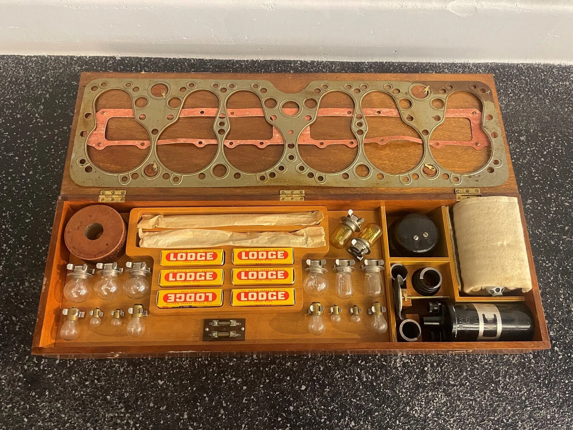 Bentley S1 Continental Drophead Coupe by Park Ward - 1958_46