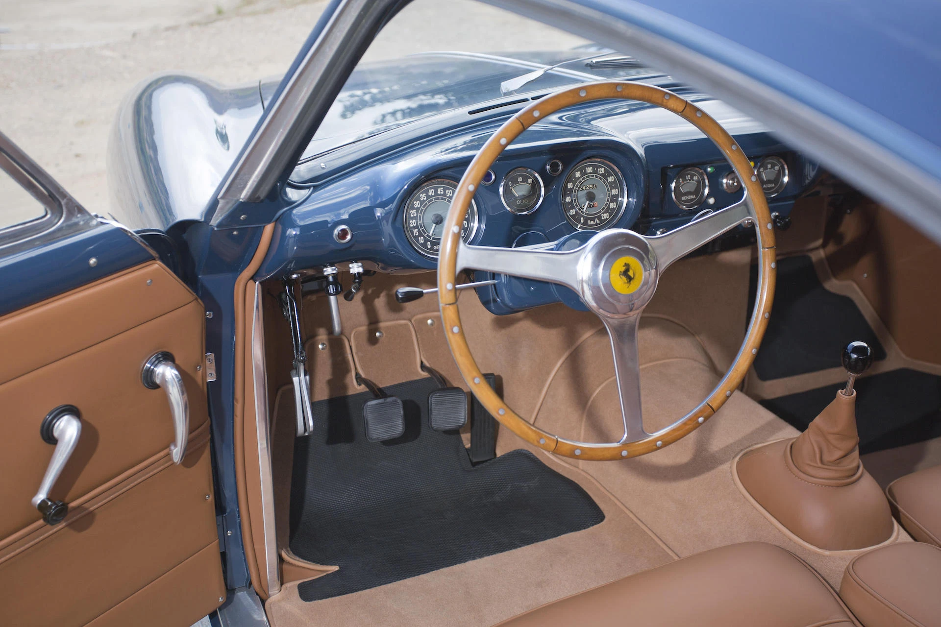 Ferrari 250 Europa GT Alu par Pinin Farina - 1955_26