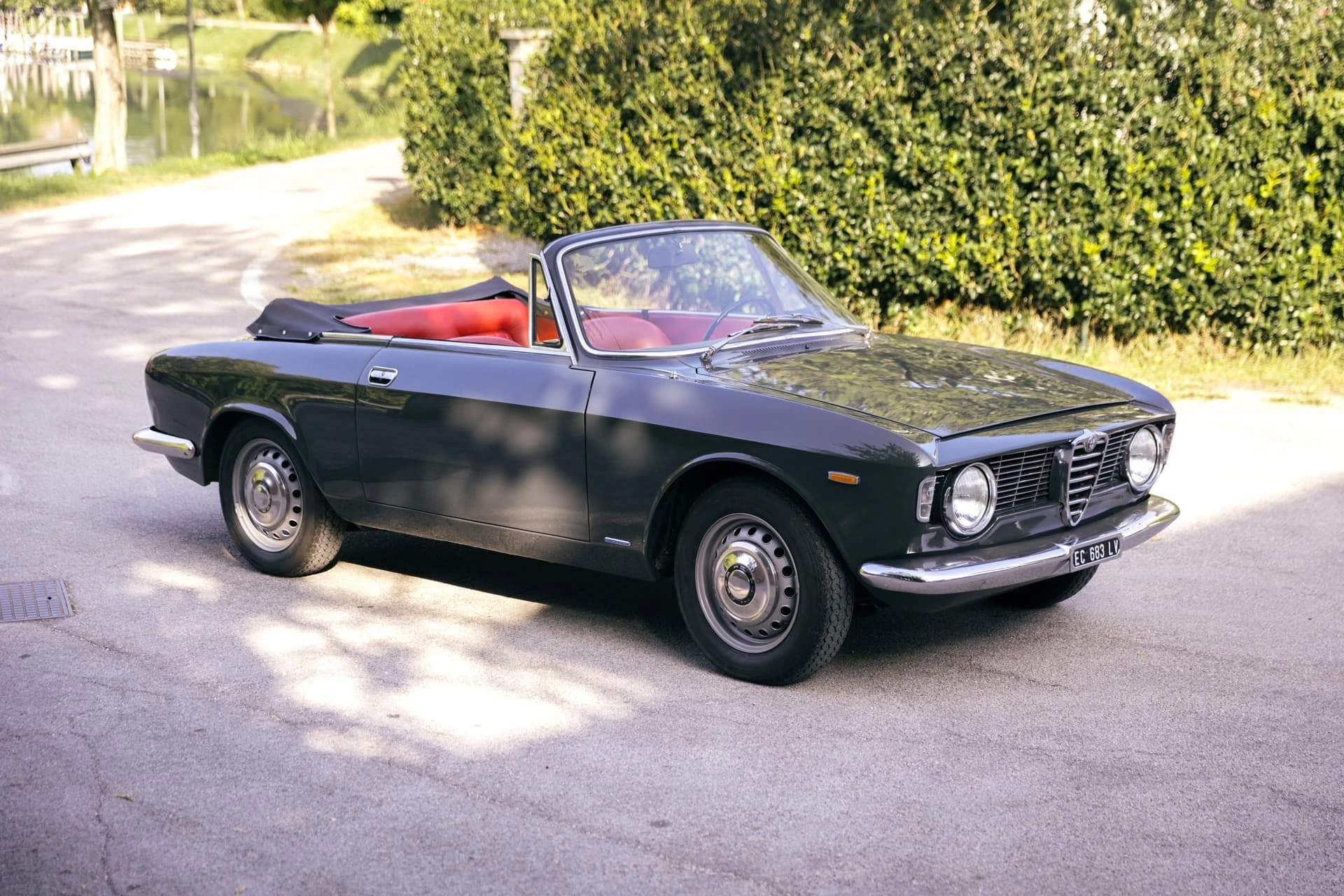 Alfa Romeo Giulia GTC - Touring - 1966 - 12