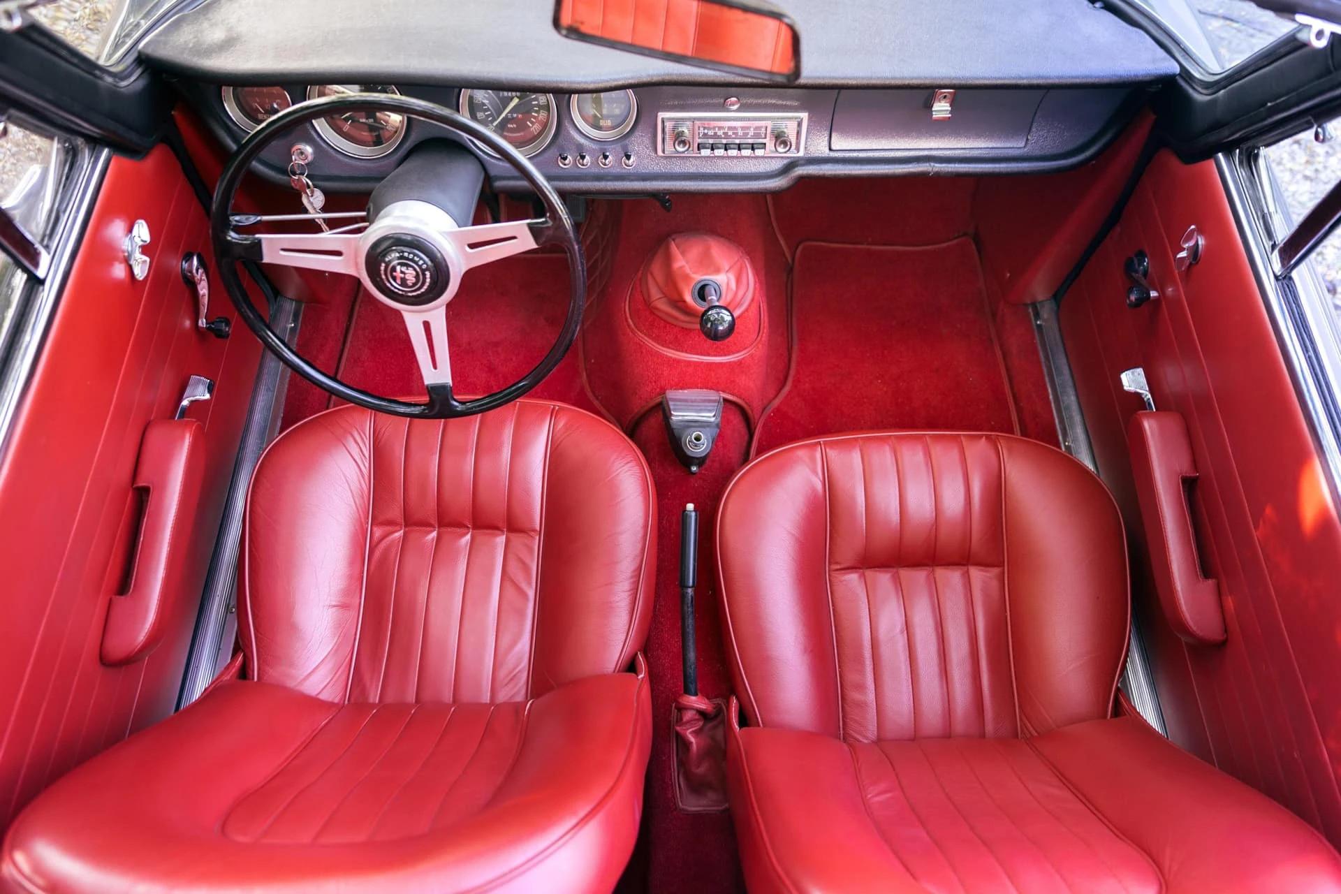 Alfa Romeo Giulia GTC - Touring - 1966 - 32