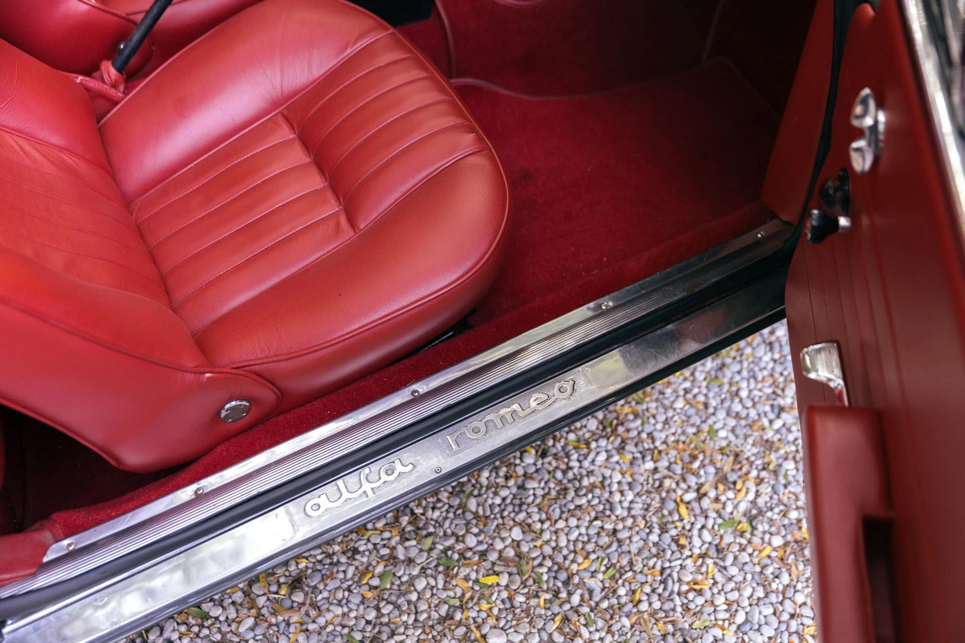 Alfa Romeo Giulia GTC - Touring - 1966 - 33