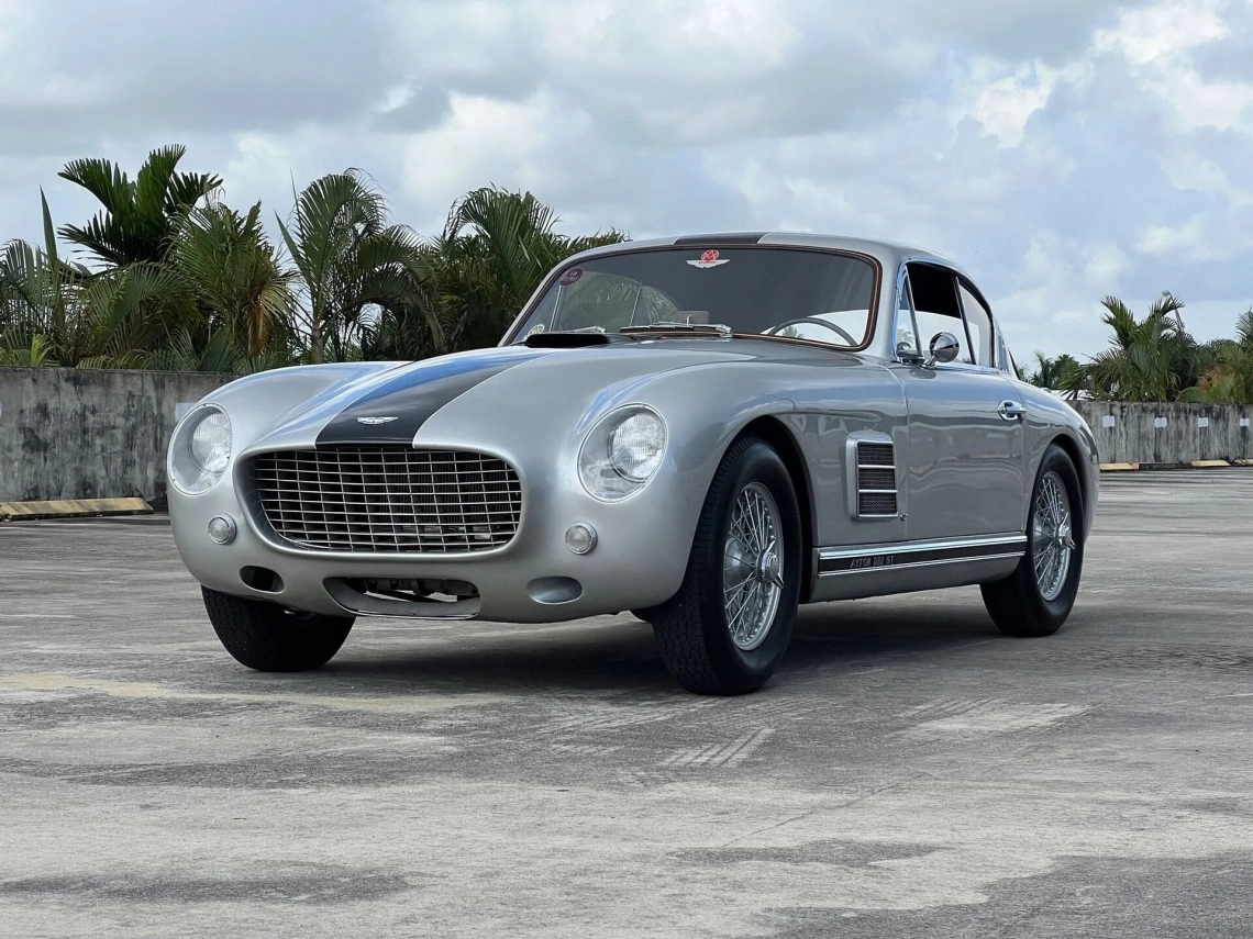 Aston Martin DB2 Coupe 1951 01