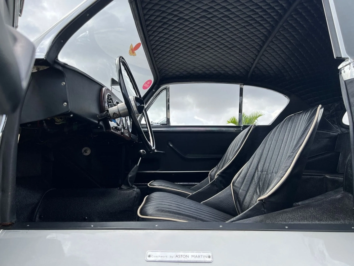 Aston Martin DB2 Coupe 1951 25
