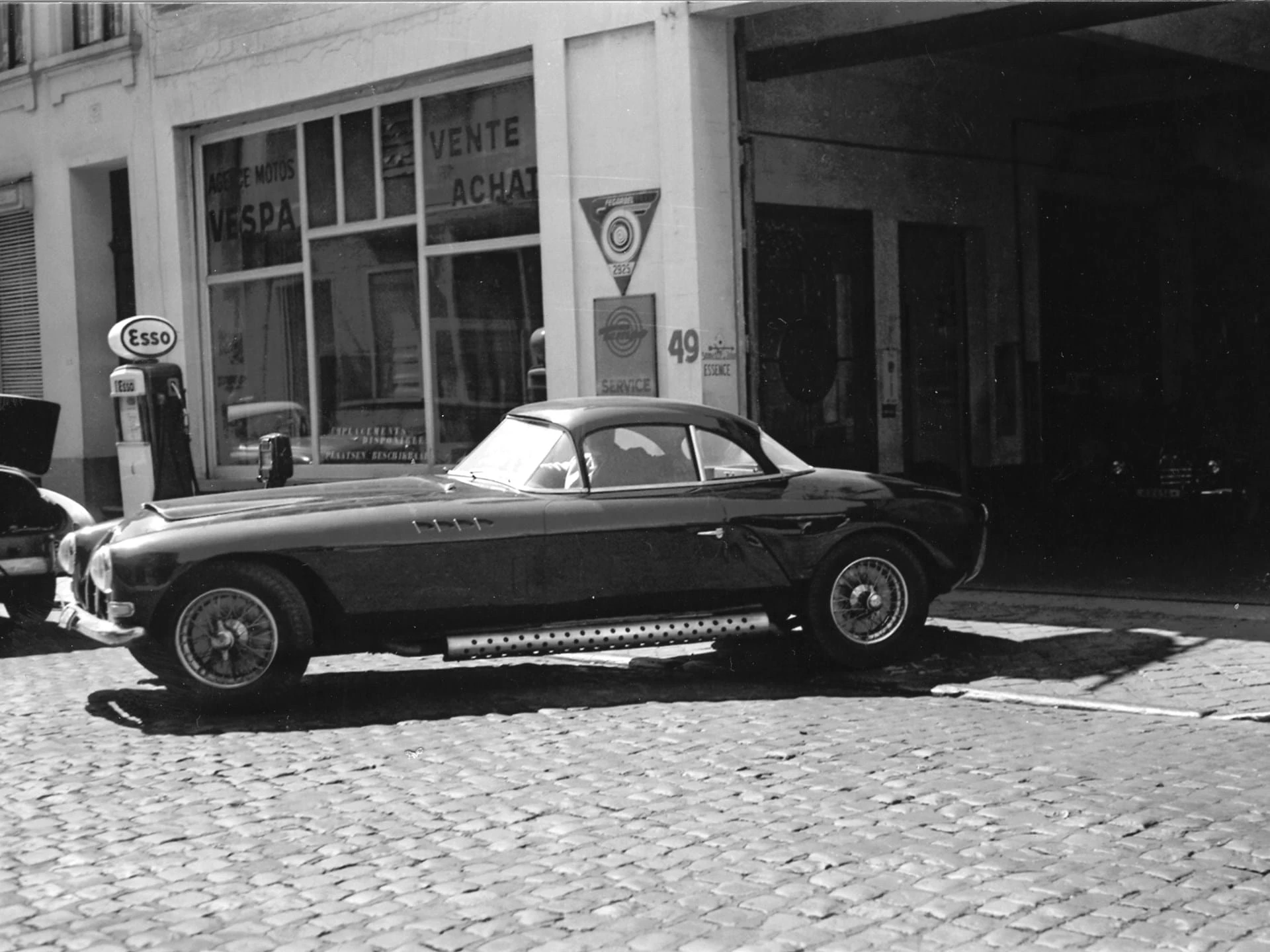Bugatti-Type-101-Coupe-Antem-1950-32