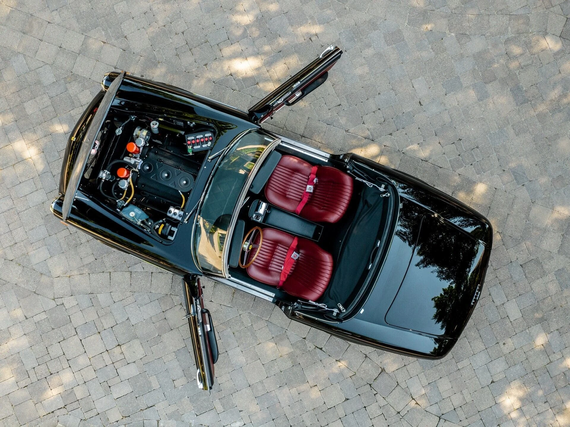 Ferrari 275 GTS 1965 13