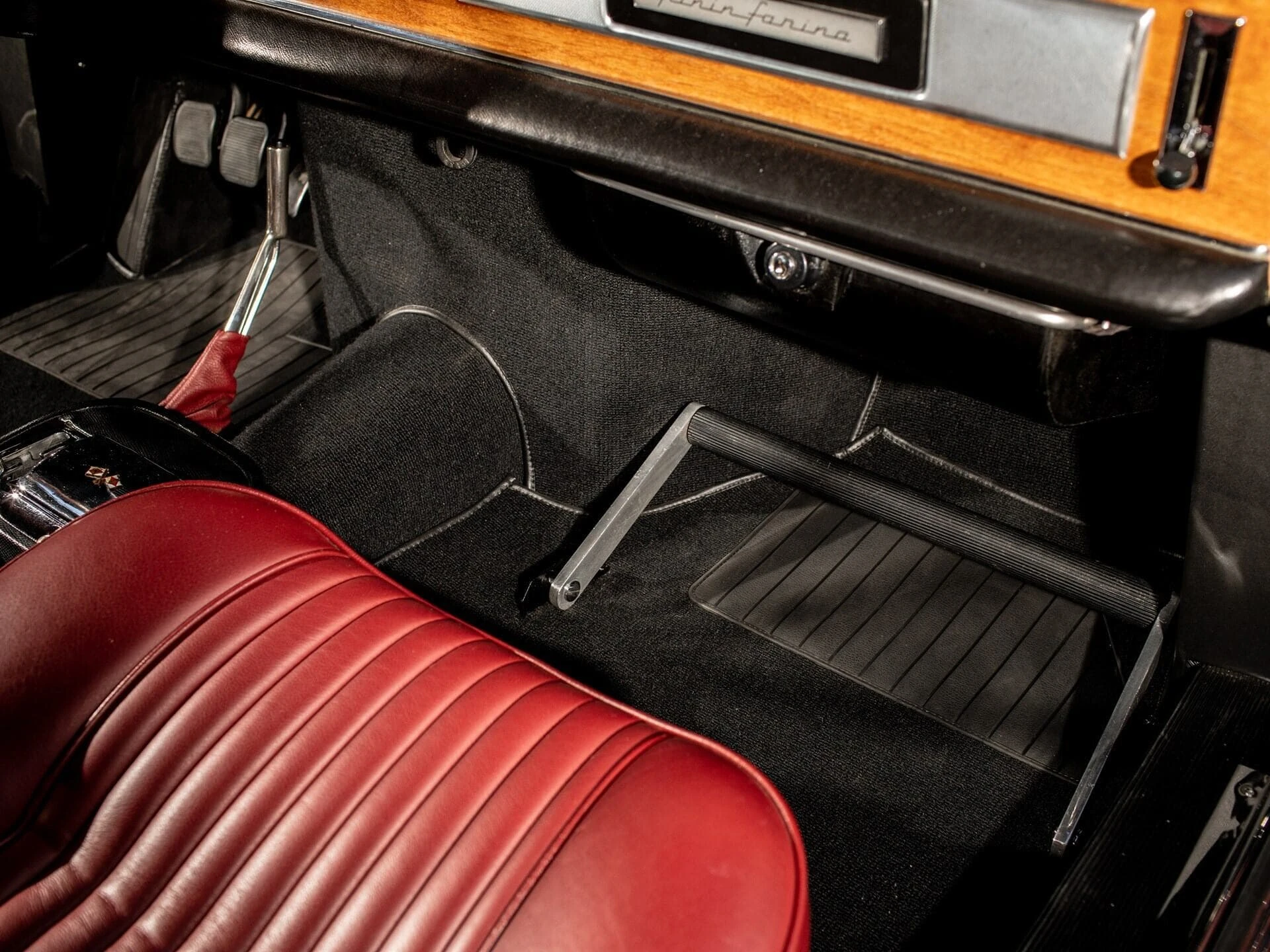 Ferrari 275 GTS 1965 20