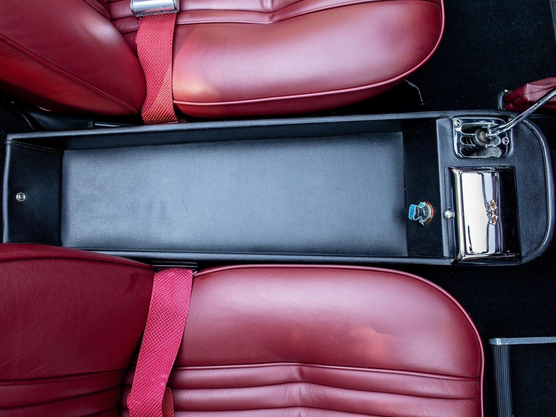 Ferrari 275 GTS 1965 23