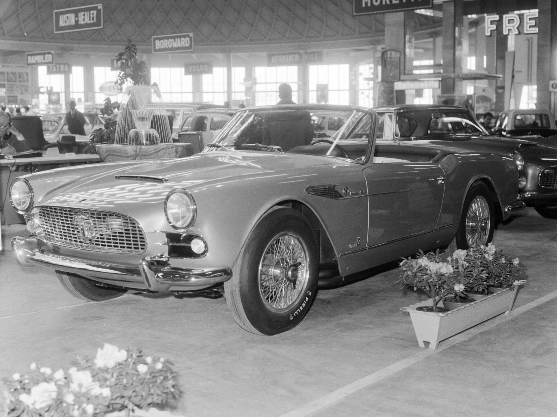 Chassis no. AM101.505 as seen at the 1959 Turin Motor Show.