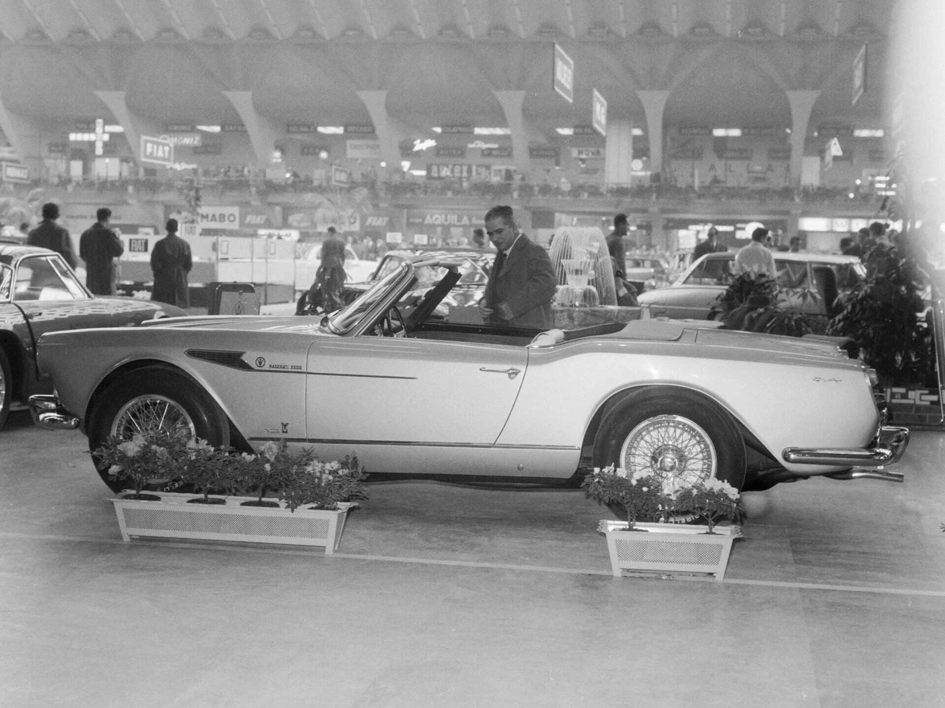 Chassis no. AM101.505 as seen at the 1959 Turin Motor Show.