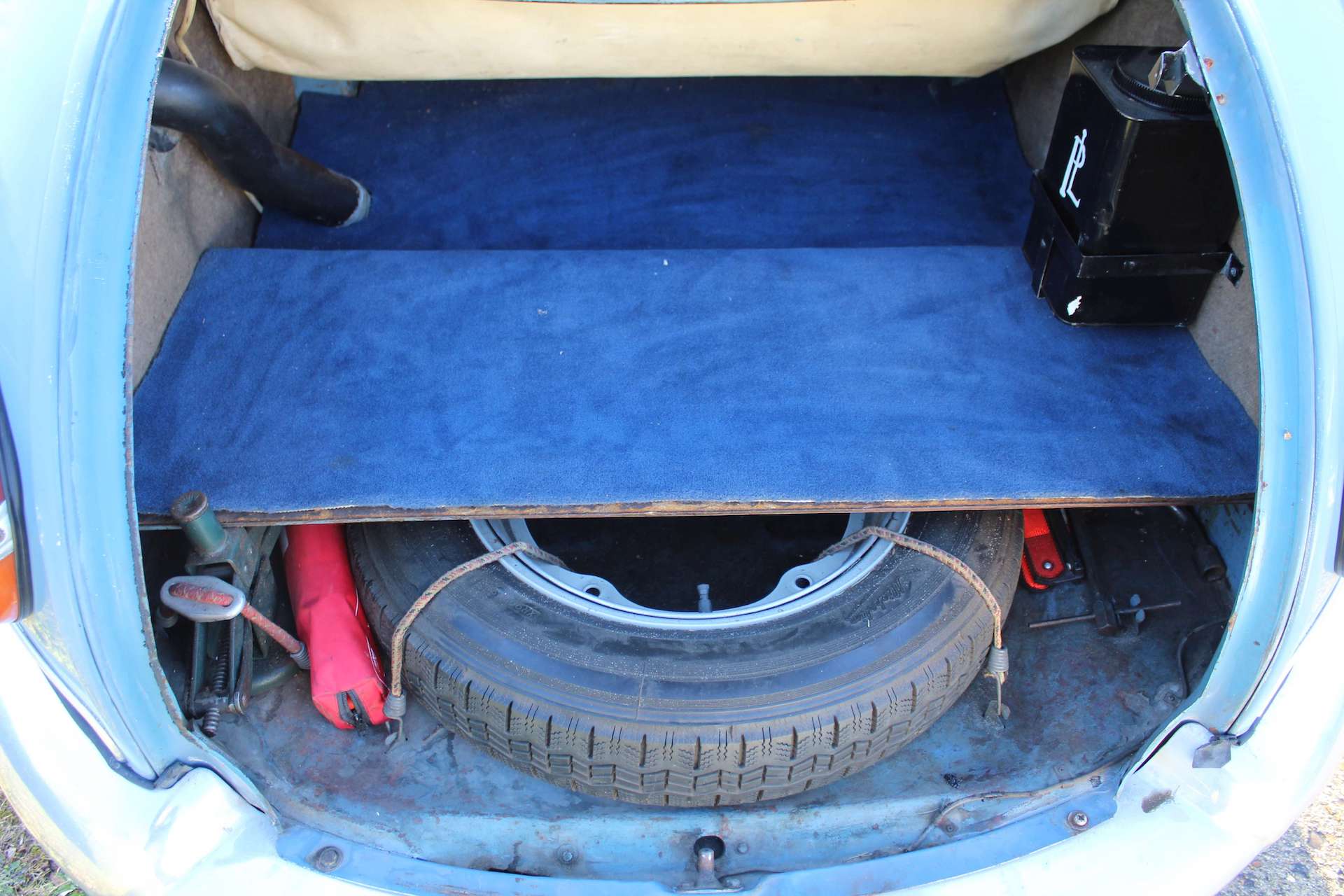 Panhard Dyna Cabriolet Grand Standing 1957_11