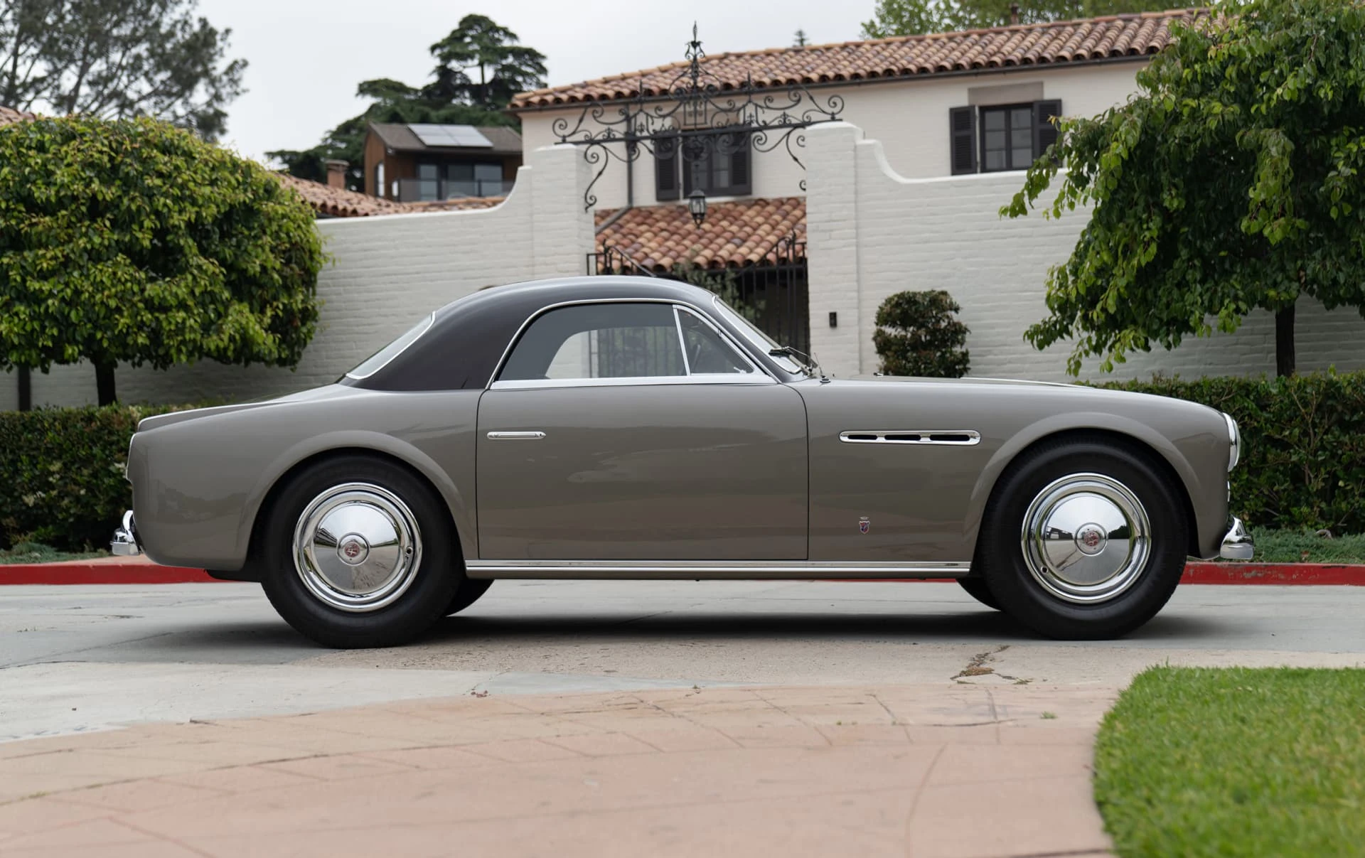 Alfa Romeo 6C 2500 SS Supergioiello 1951 02