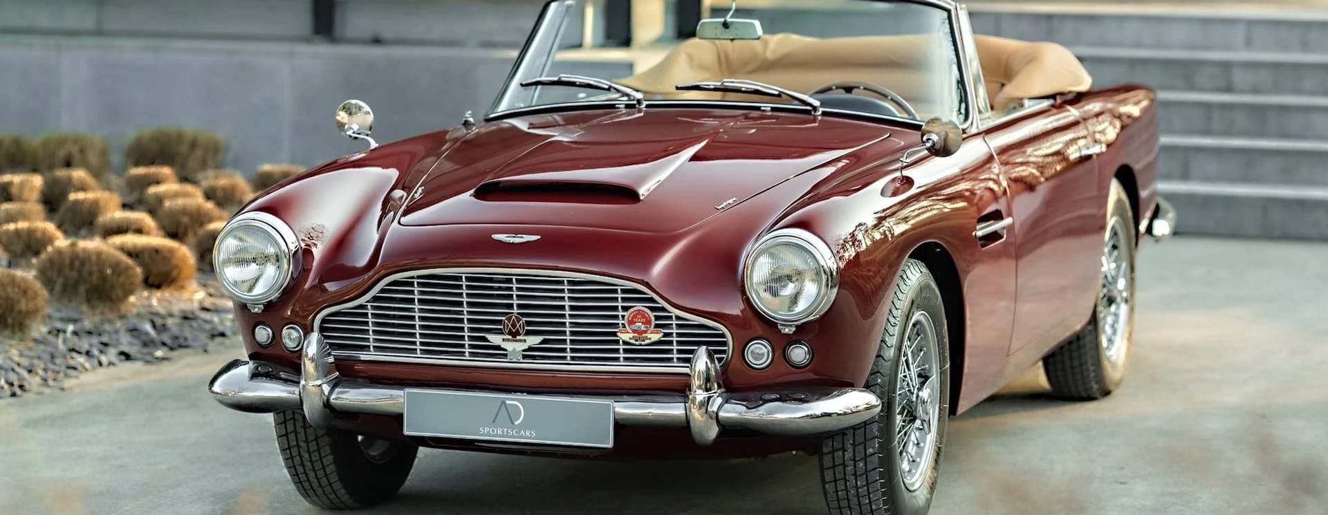 Aston Martin DB4 Cabriolet Superleggera - 1962 1